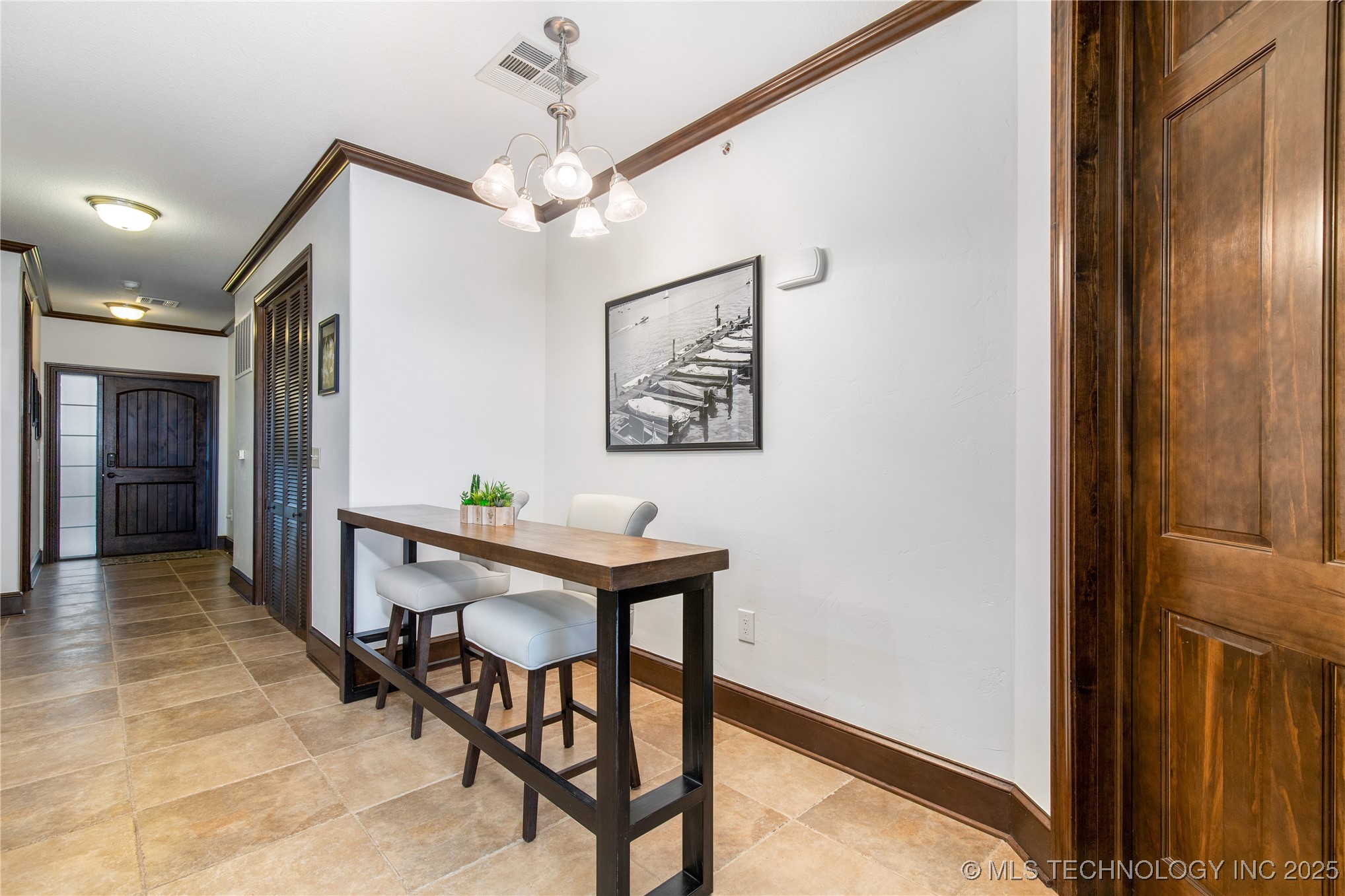 25 Grand Lake Drive 2c Property Photo 18