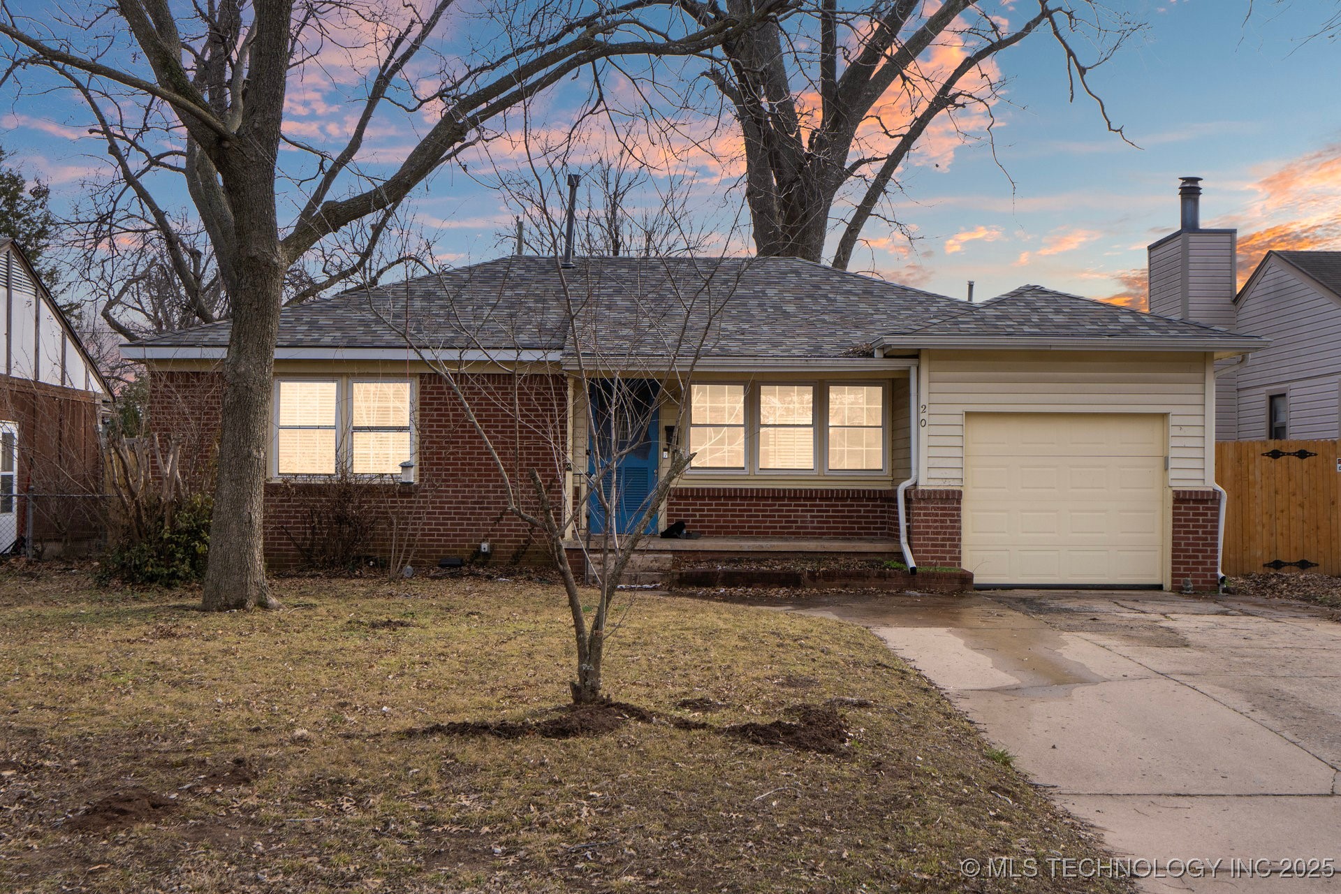 20 E 44th Street Property Photo