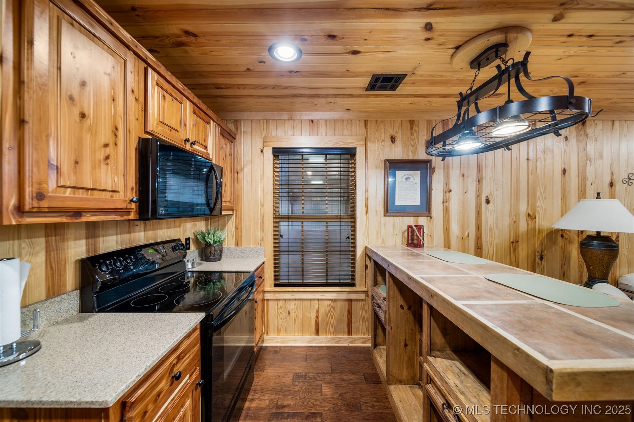 3166 S 432 Road Property Photo 43