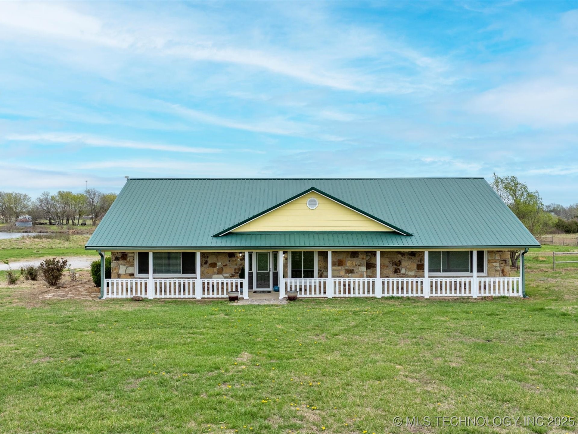 396271 W 2900 Road Property Photo