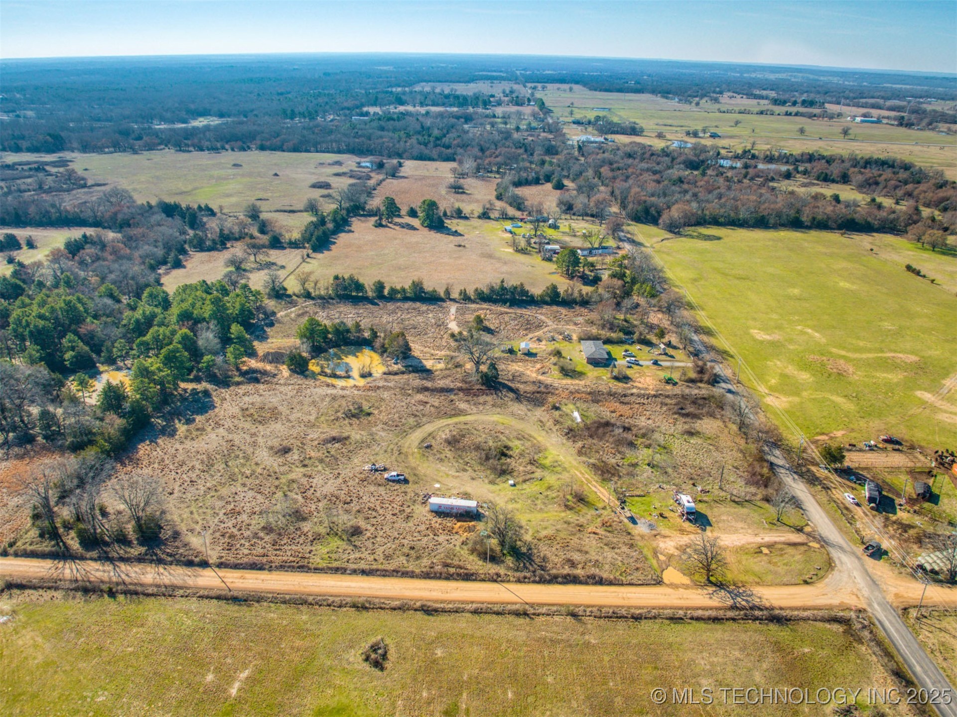 8012 S Farris Property Photo