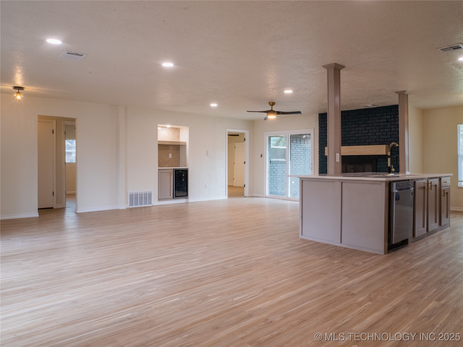 4008 Nw Meadowbrook Property Photo 7