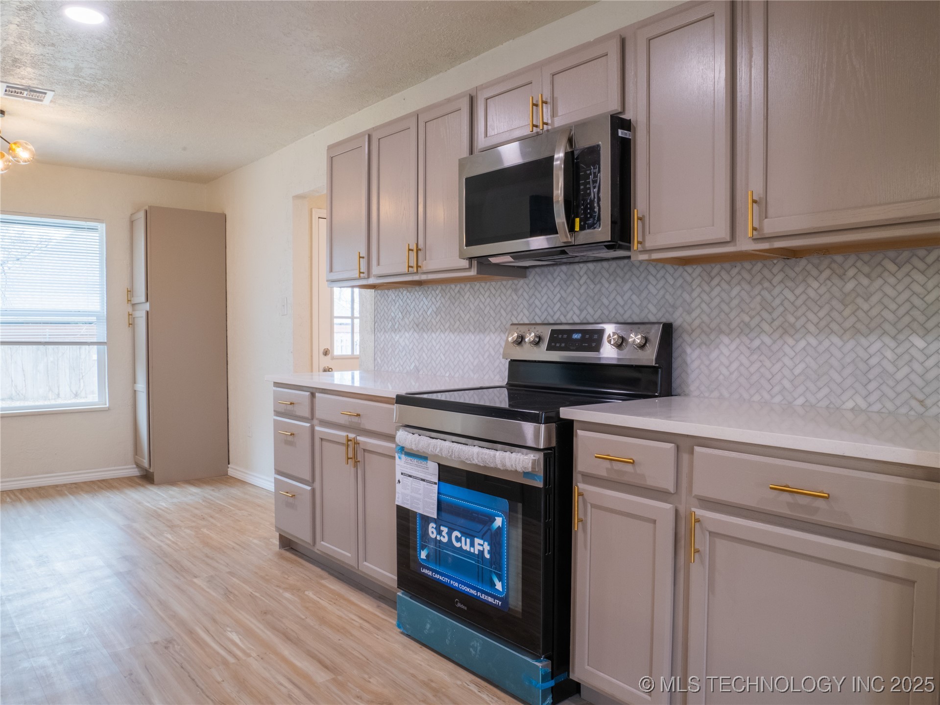 4008 Nw Meadowbrook Property Photo 13