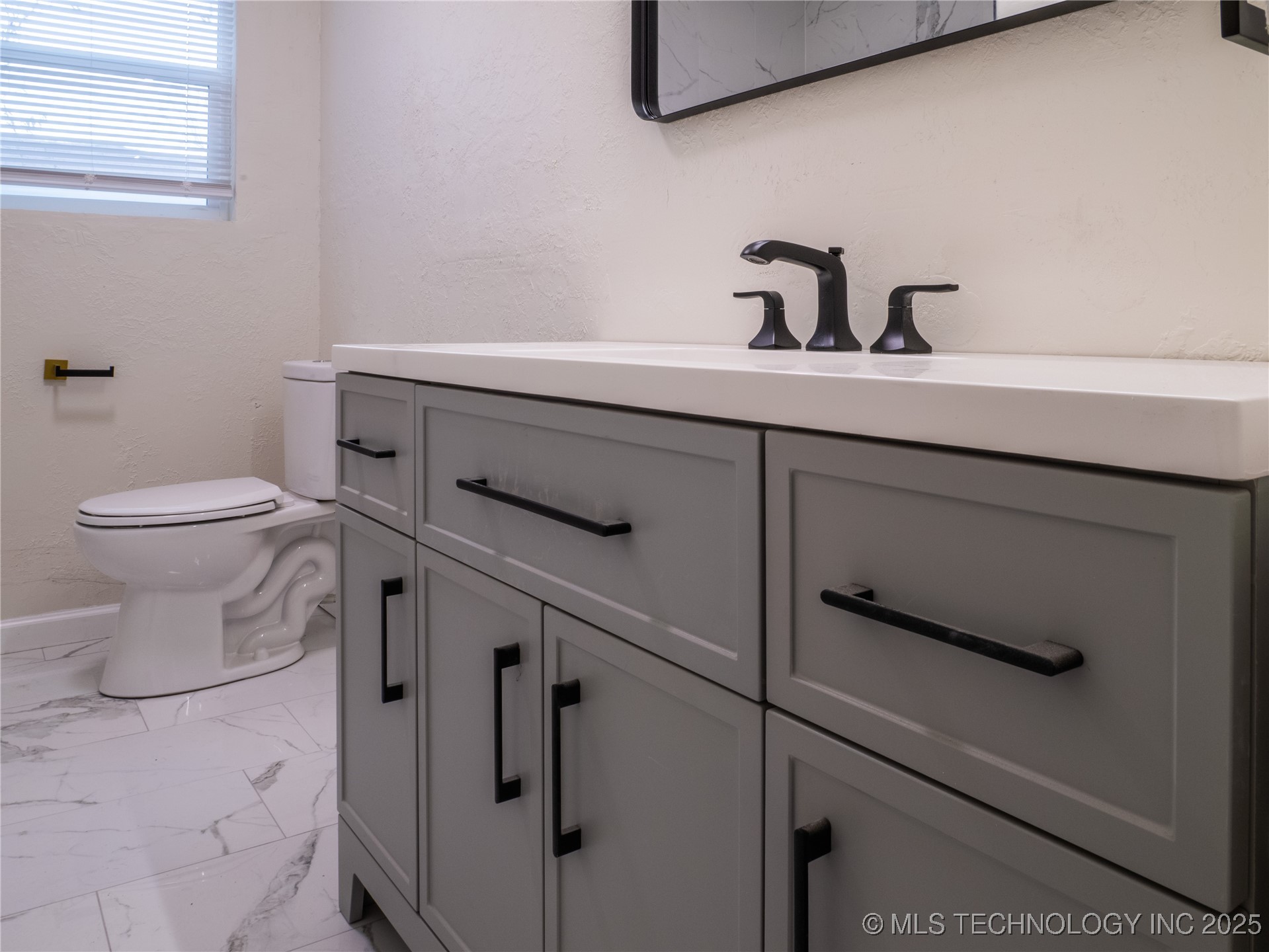 4008 Nw Meadowbrook Property Photo 22