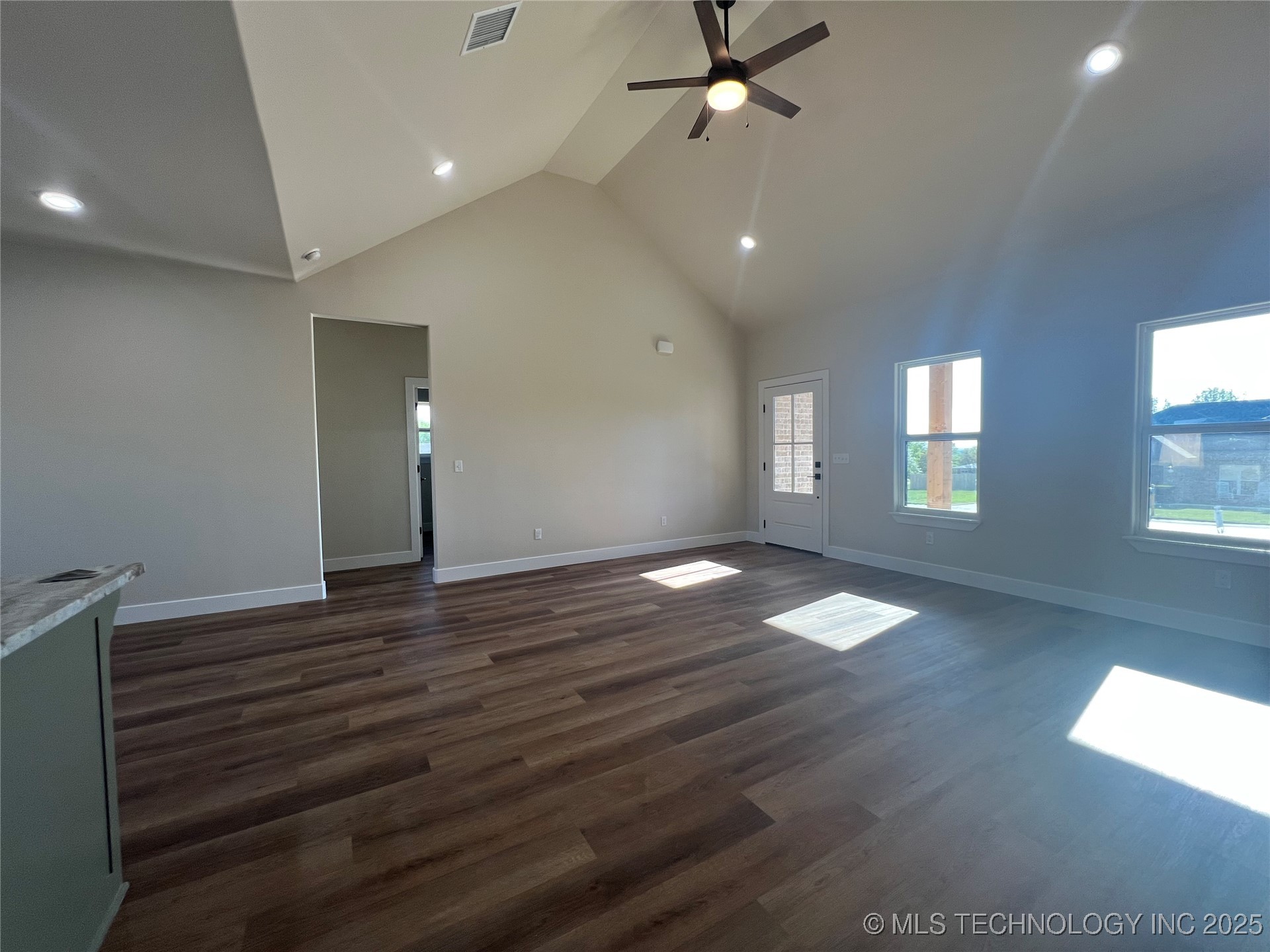 2051 Everly Drive Property Photo 26