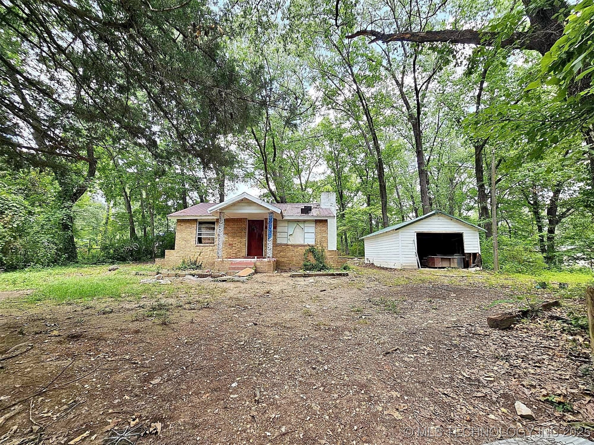 23858 E 865 Road Property Photo