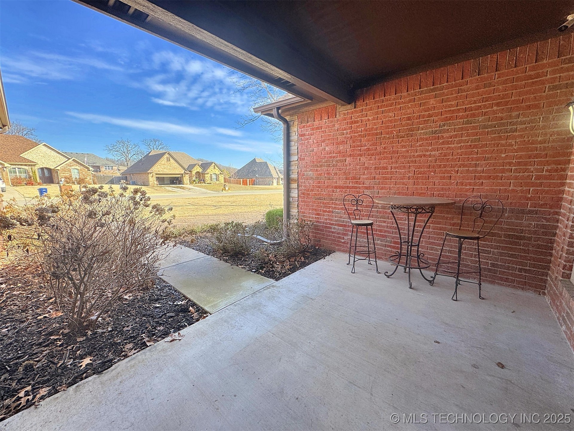 645 Kingston Place Property Photo 7