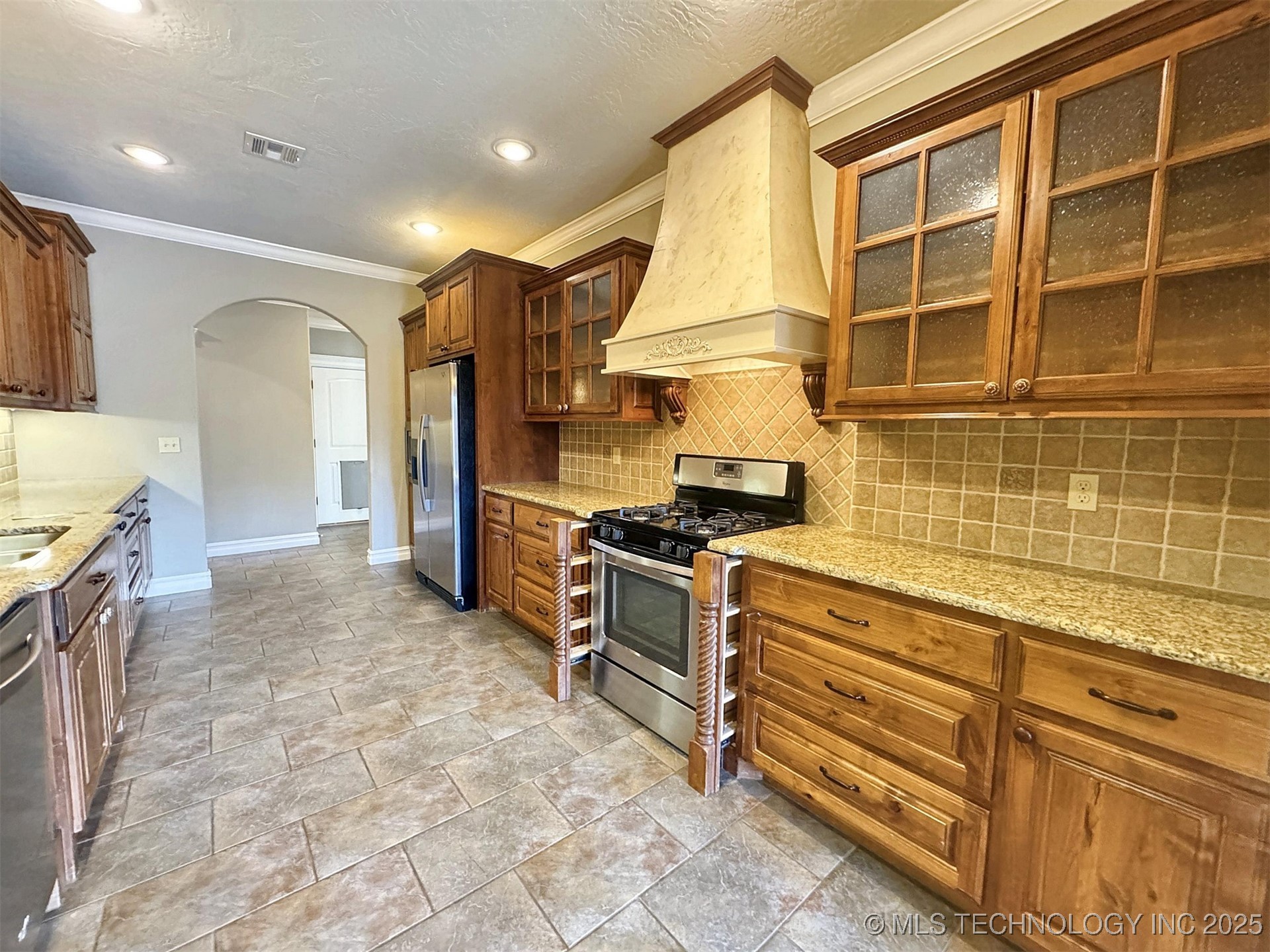 645 Kingston Place Property Photo 21