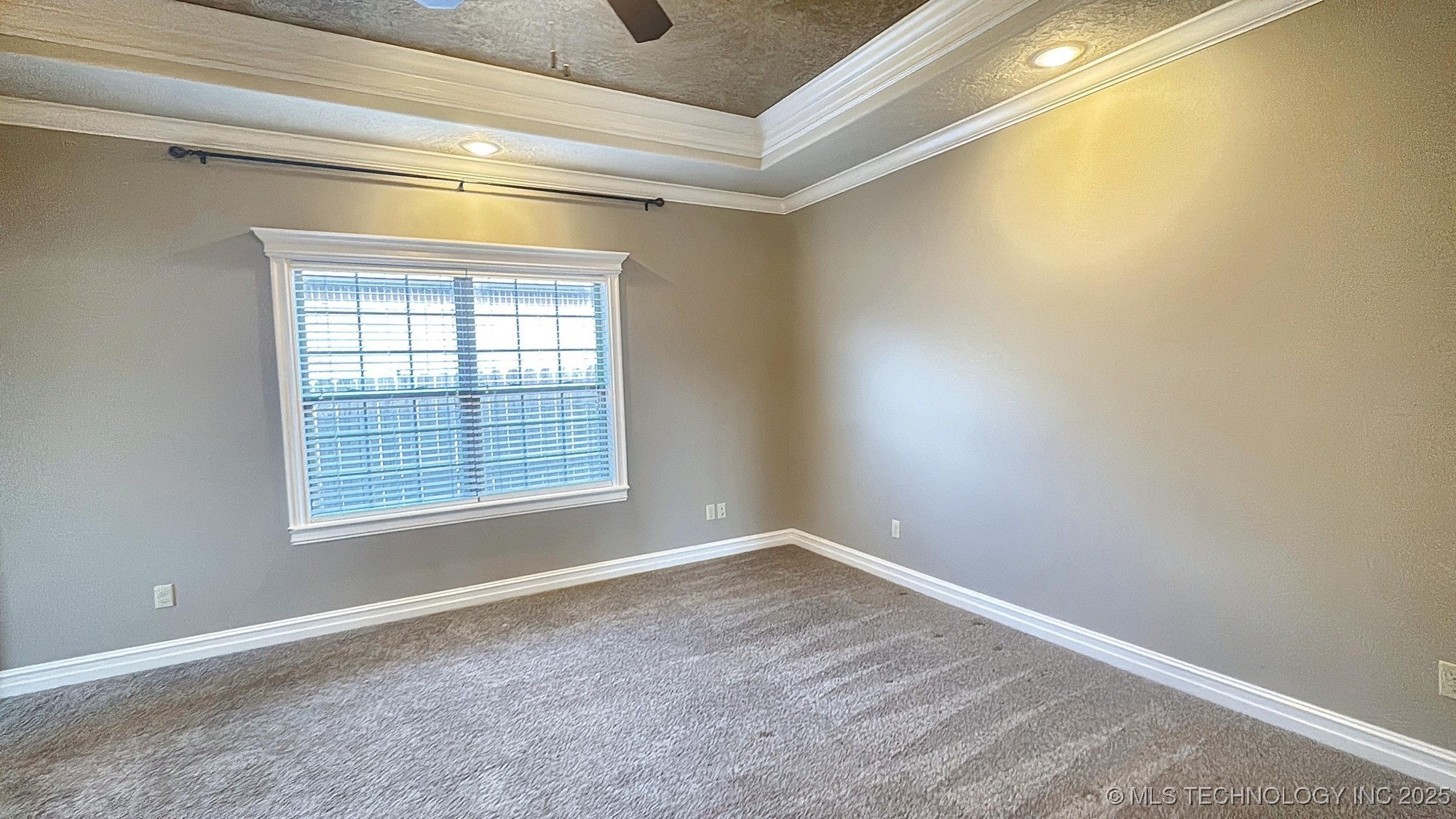 645 Kingston Place Property Photo 28