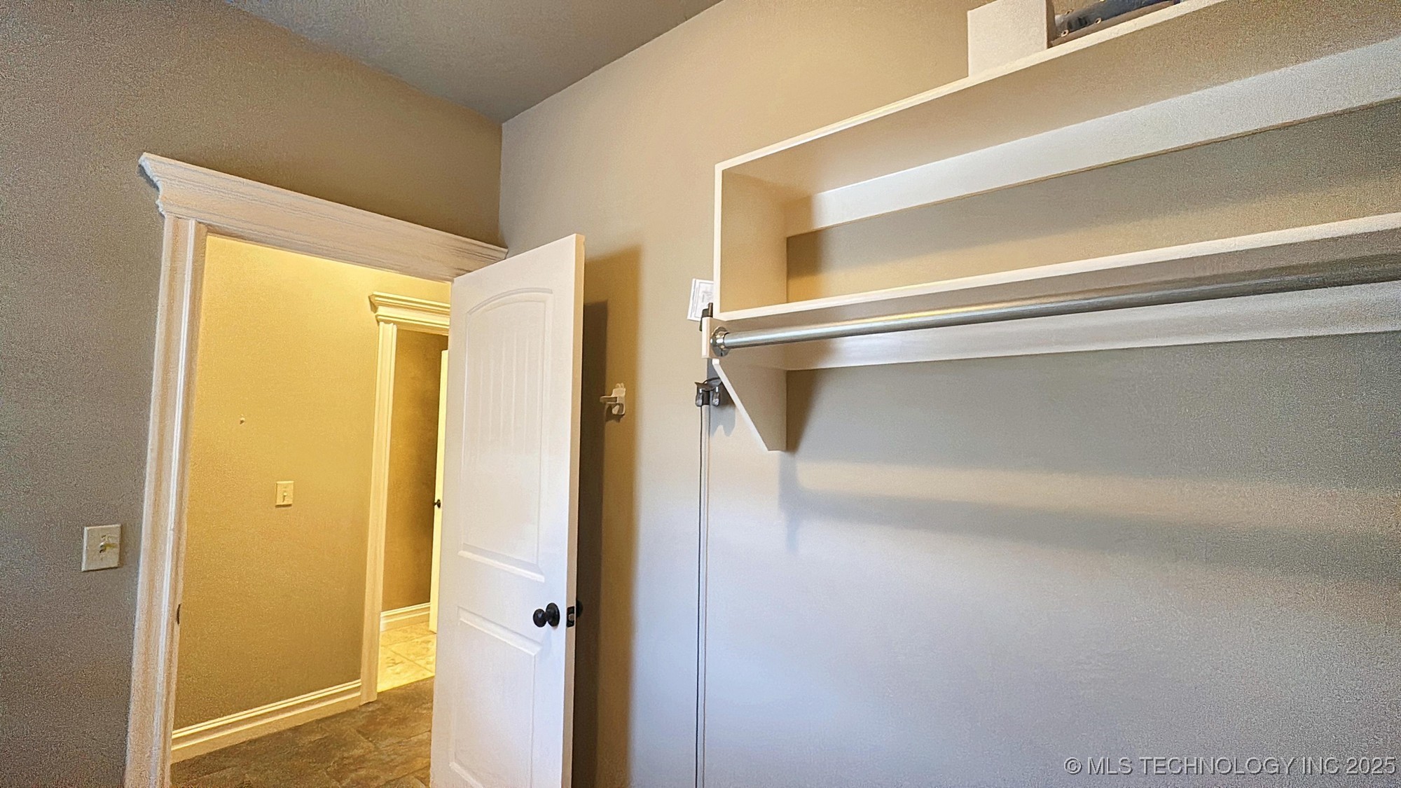 645 Kingston Place Property Photo 41