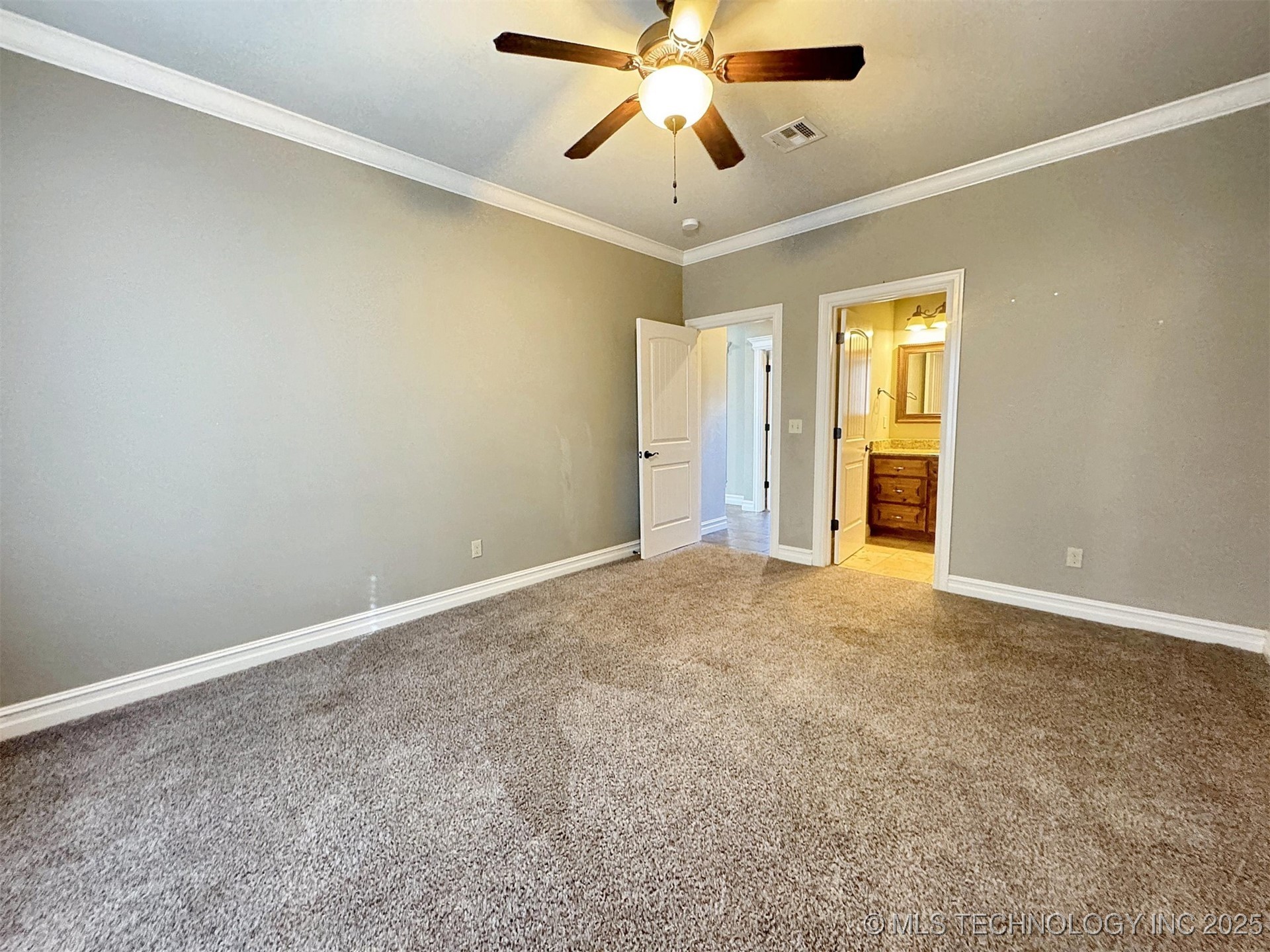 645 Kingston Place Property Photo 47