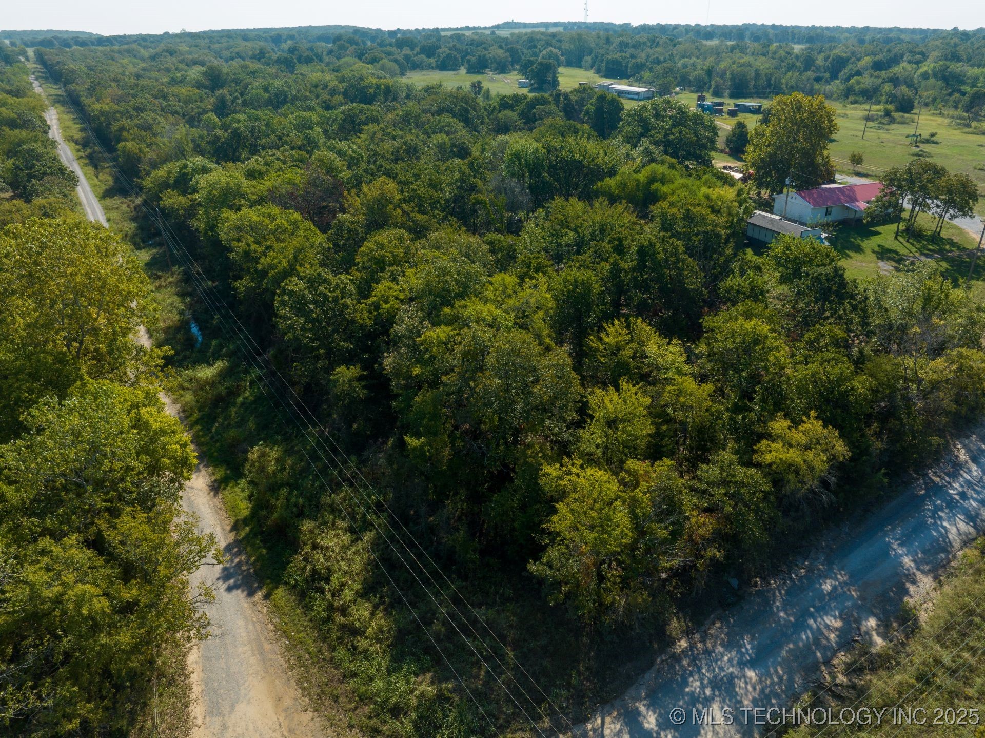Twin Hills Road Property Photo 14