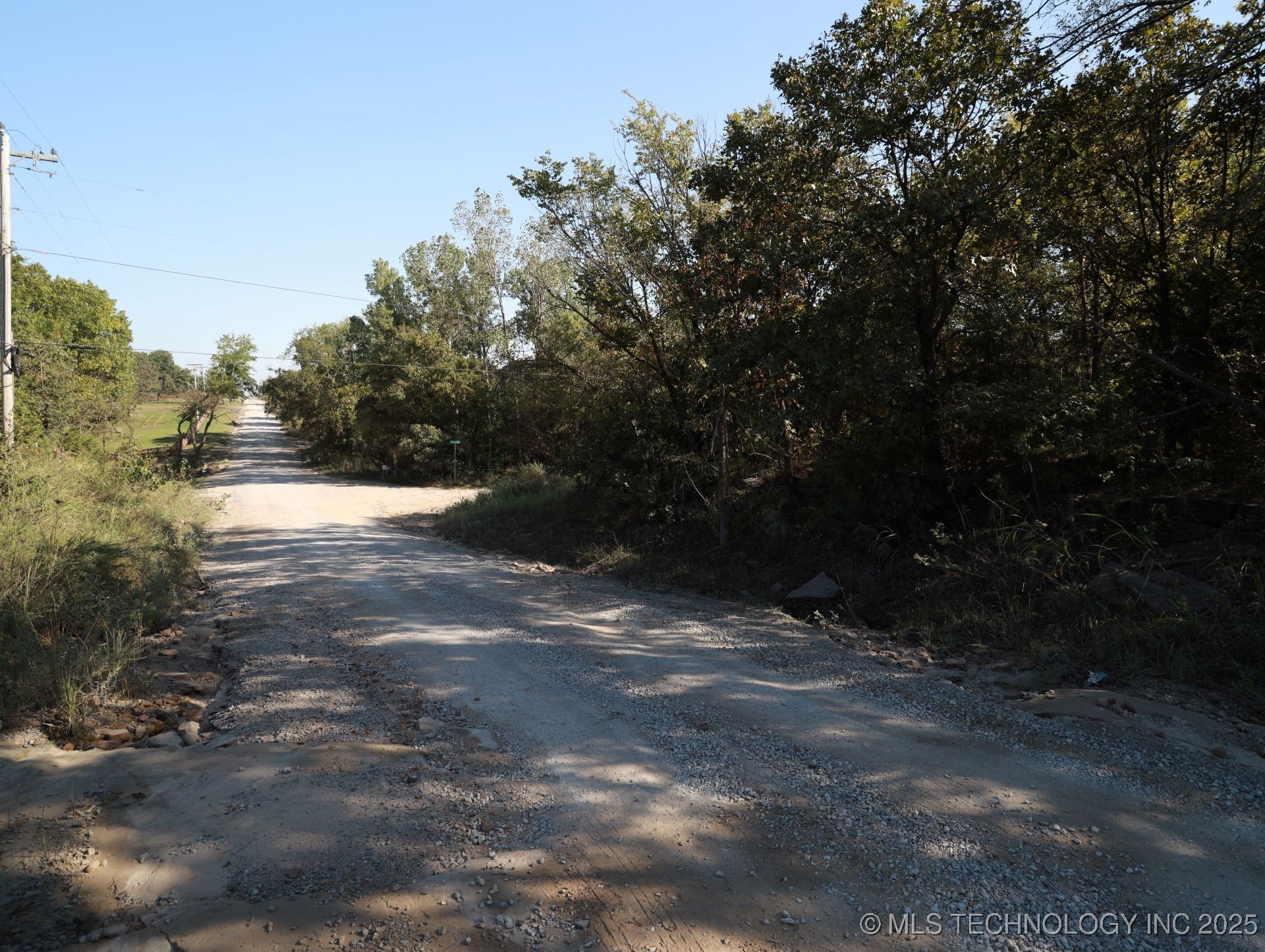 Twin Hills Road Property Photo 17