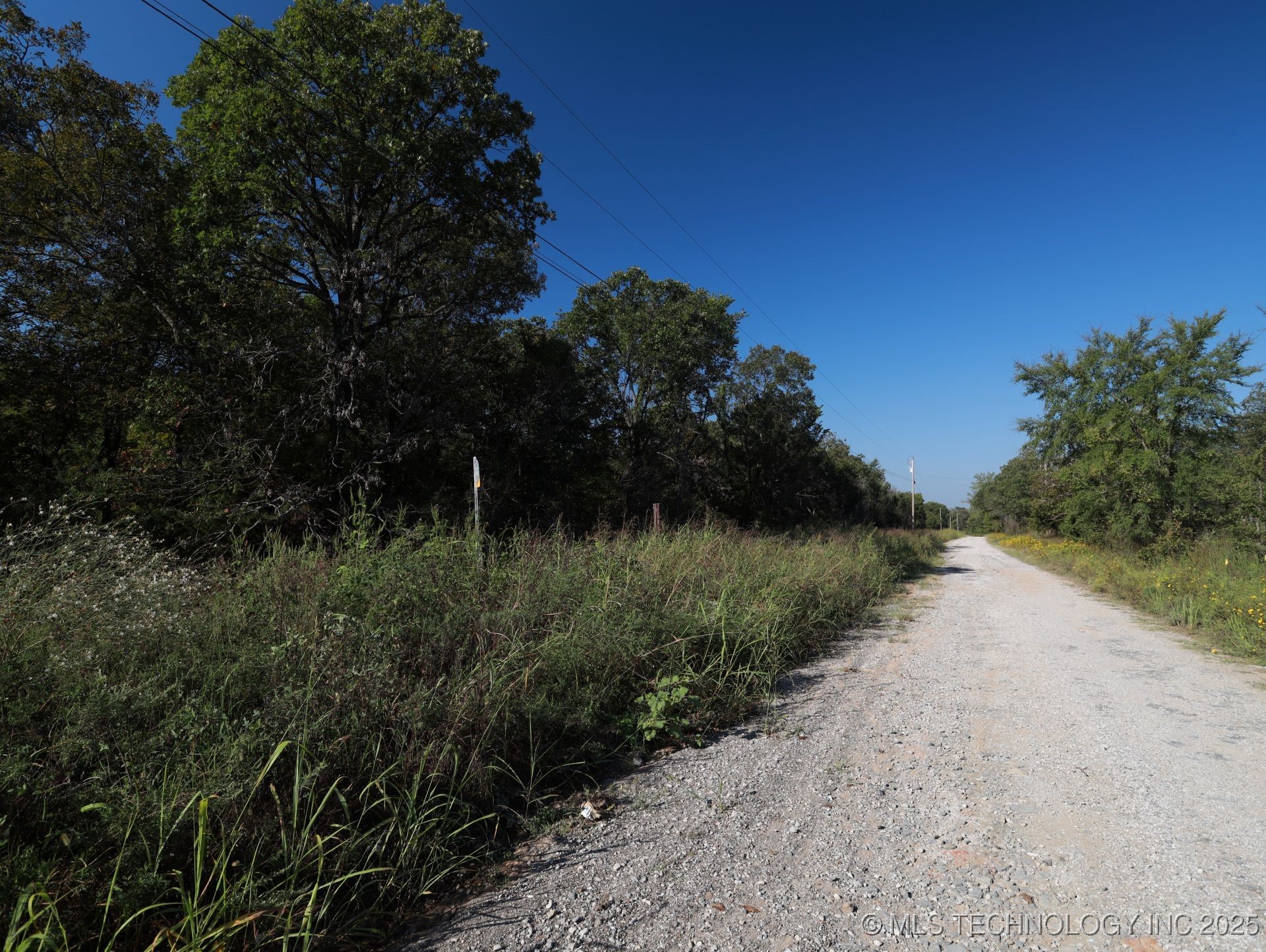 Twin Hills Road Property Photo 21
