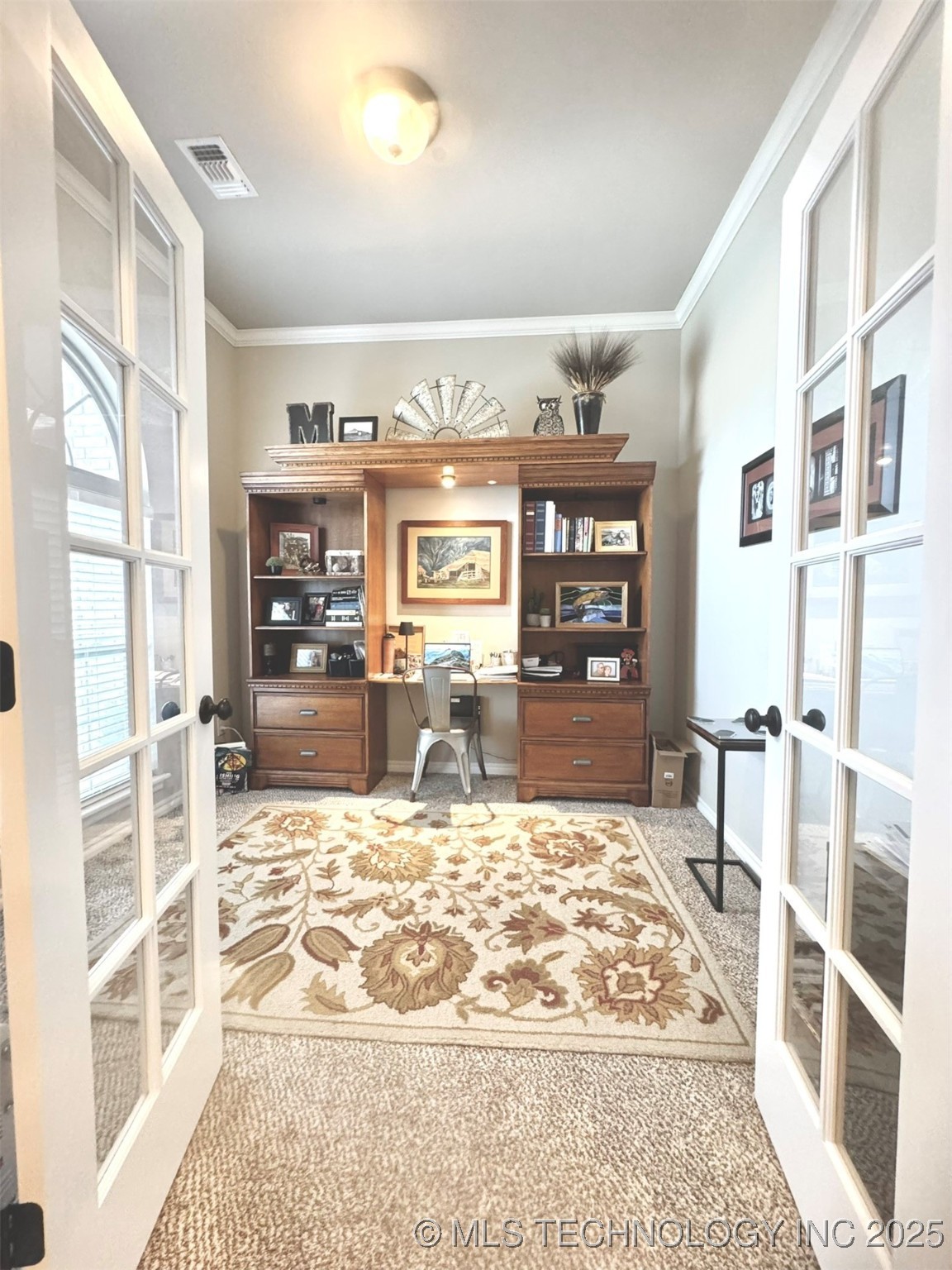 504 Laleh Court Property Photo 10