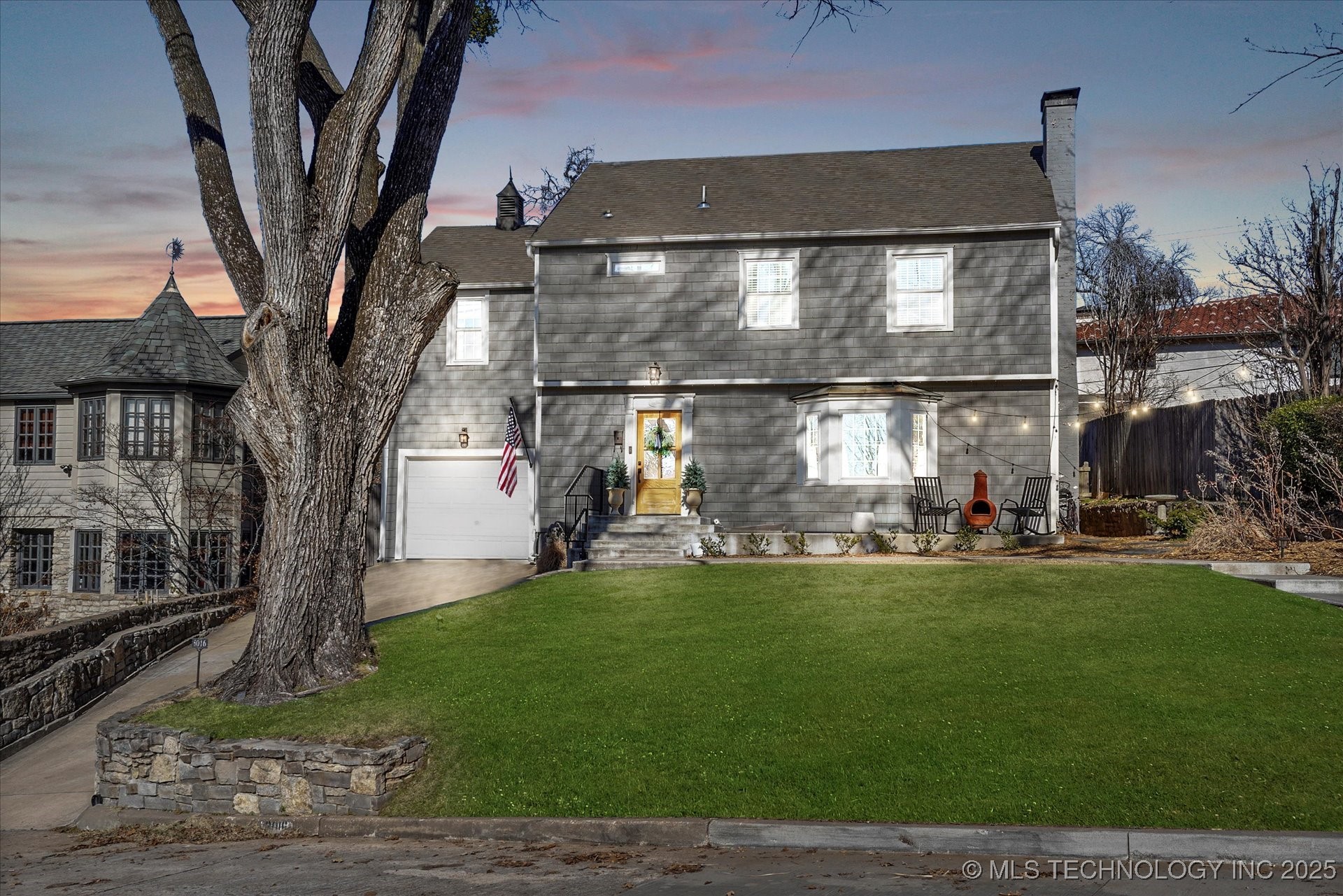 3016 S Madison Avenue Property Photo 1