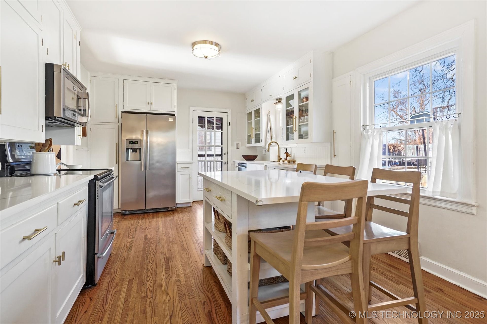 3016 S Madison Avenue Property Photo 15