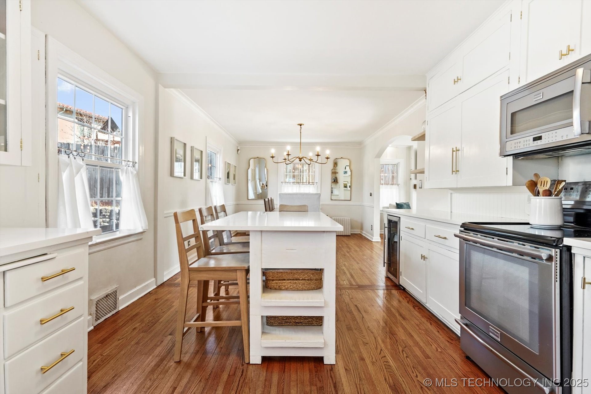 3016 S Madison Avenue Property Photo 16