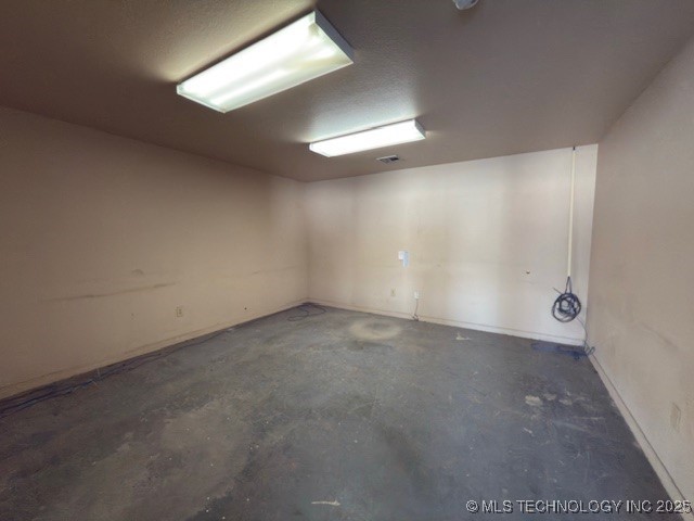 1600 S Main Street Property Photo 3
