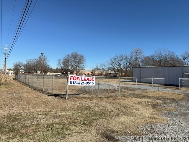 1600 S Main Street Property Photo 18