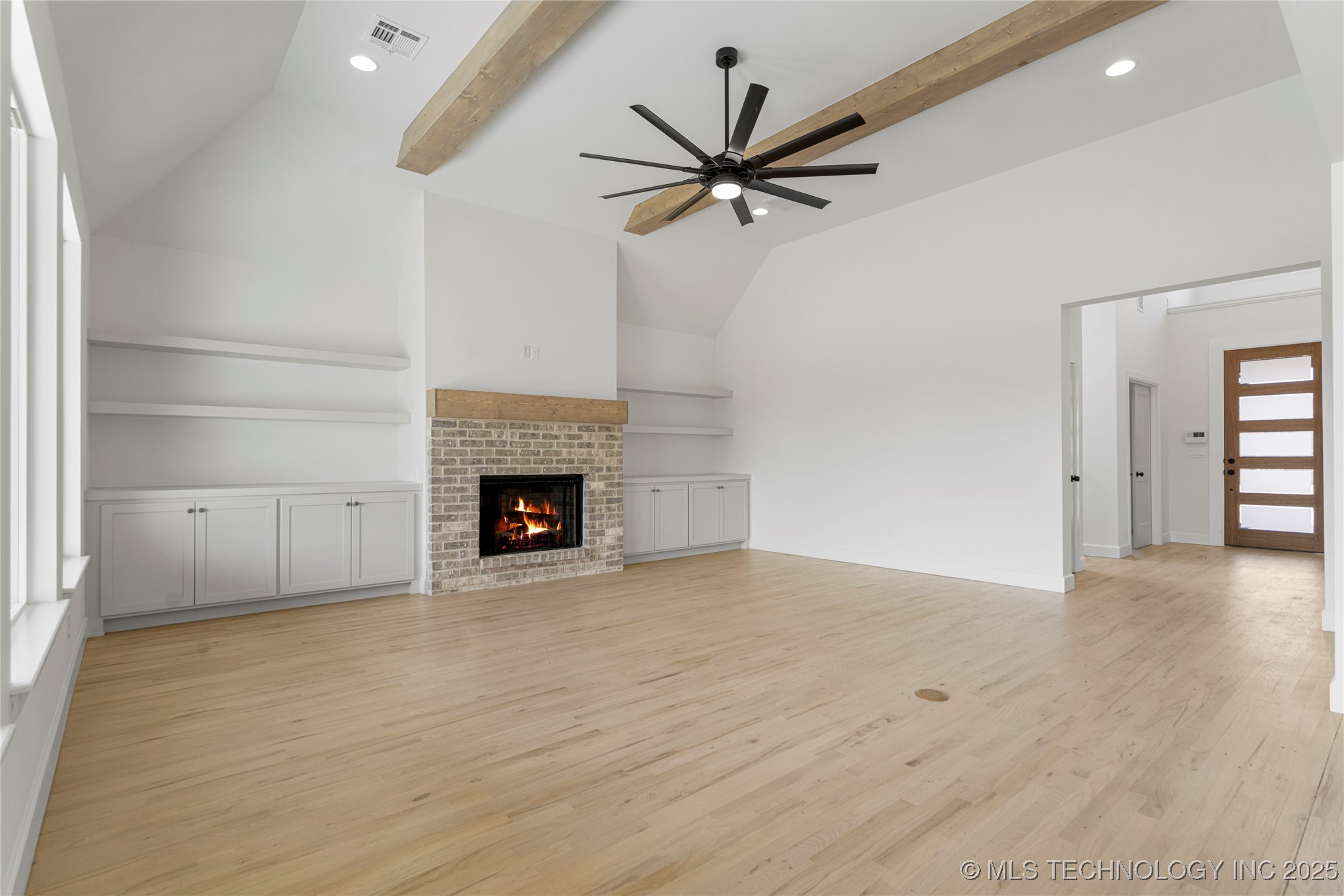 2038 E 129th Street Property Photo 14