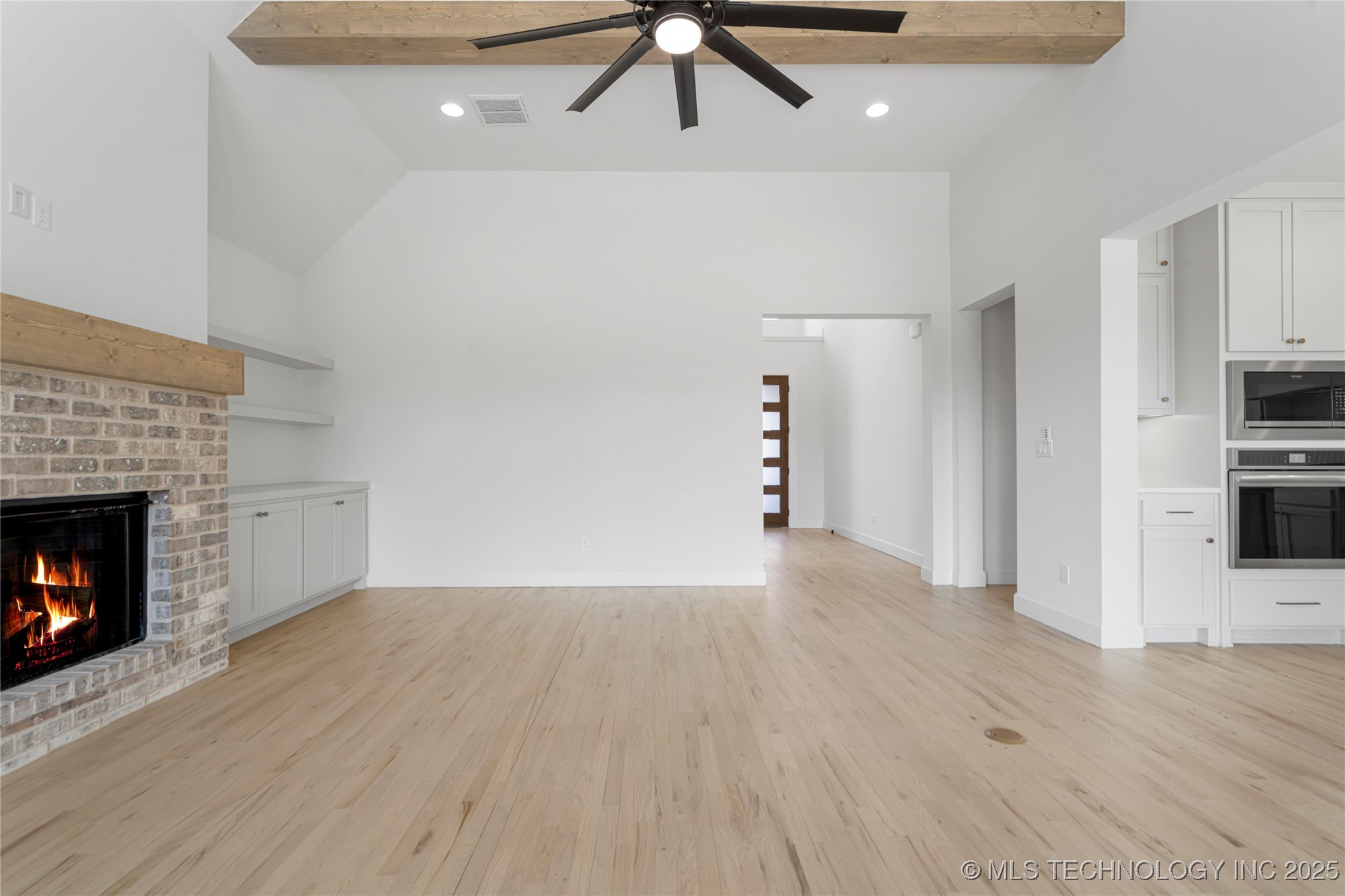 2038 E 129th Street Property Photo 15