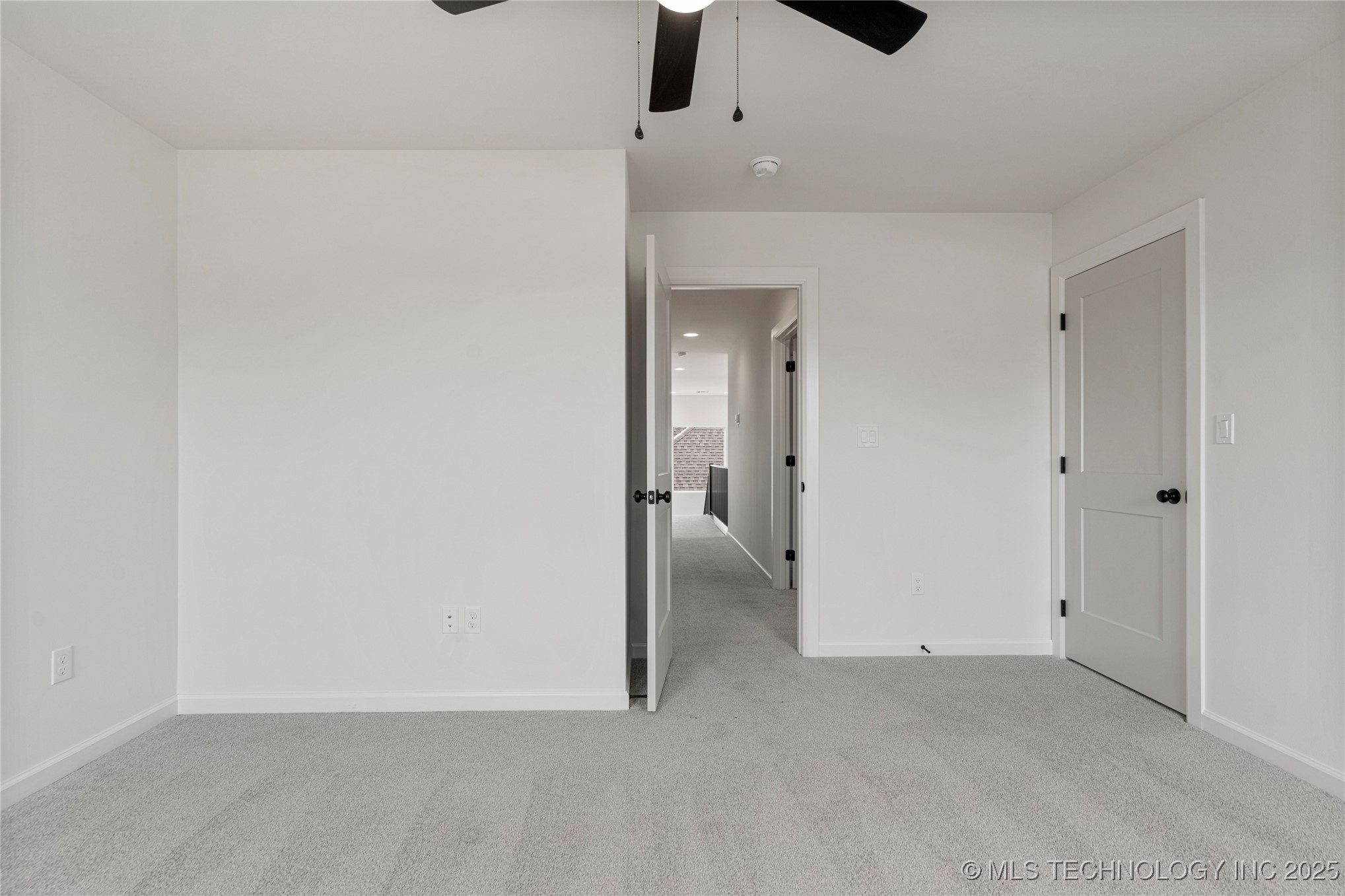 2038 E 129th Street Property Photo 43