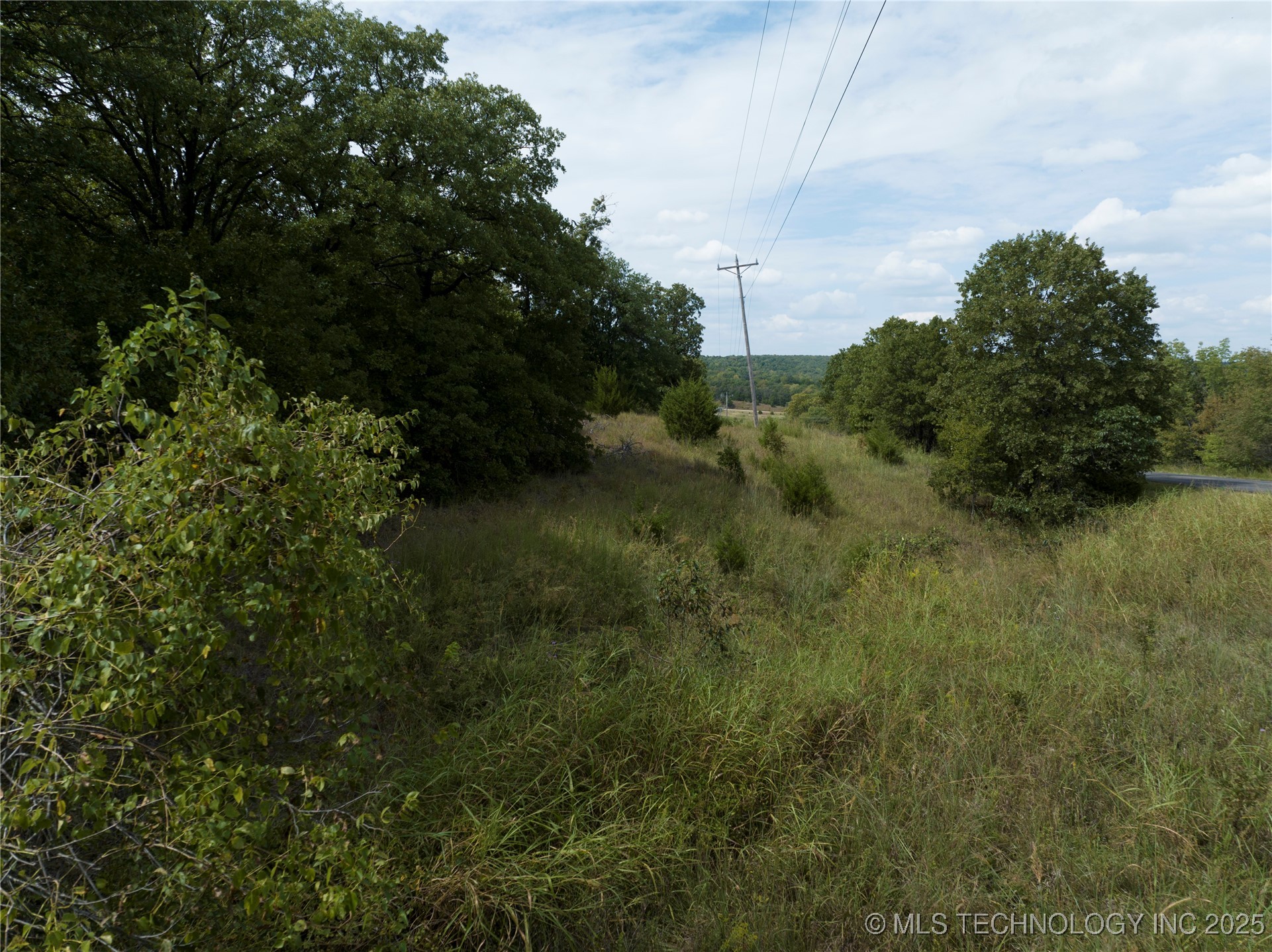 New Prue Road Property Photo 2
