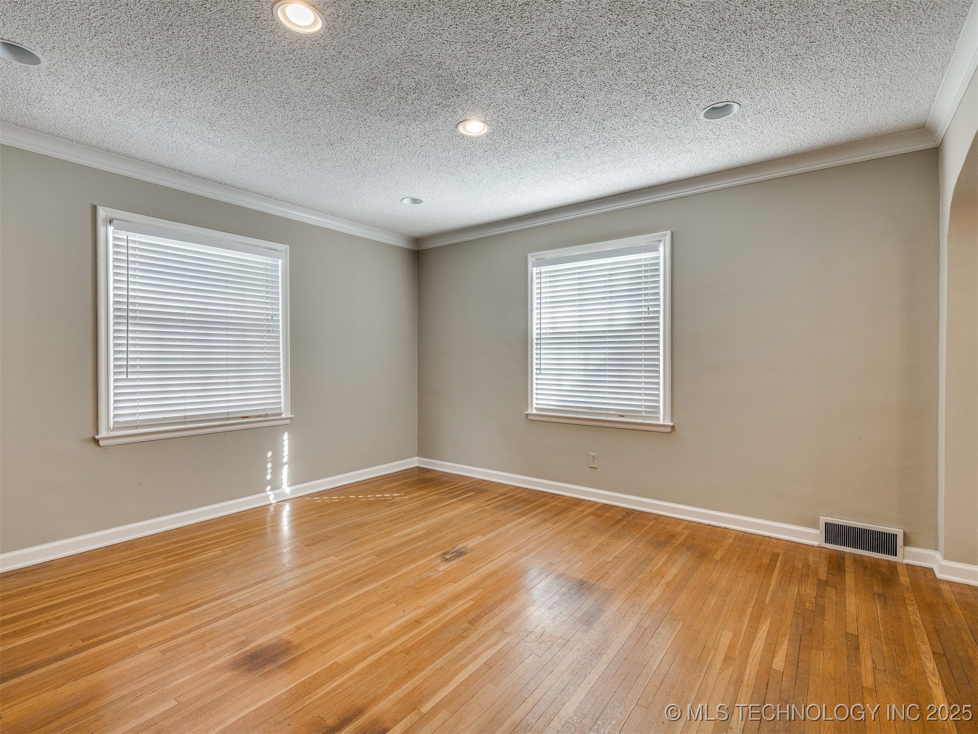 1416 Terrace Drive Property Photo 9