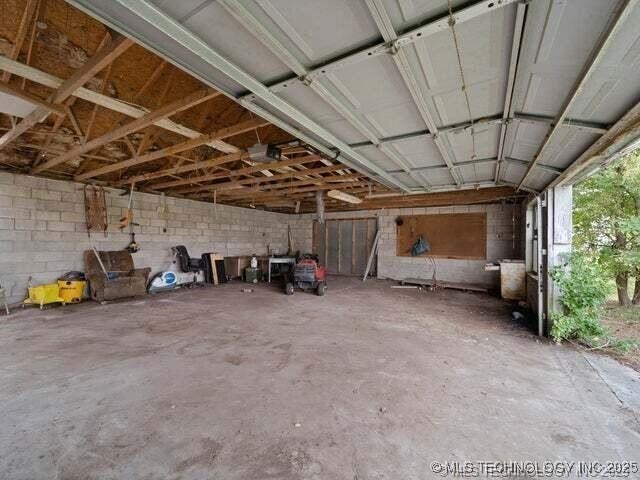 15024 S Highway 2 Property Photo 5