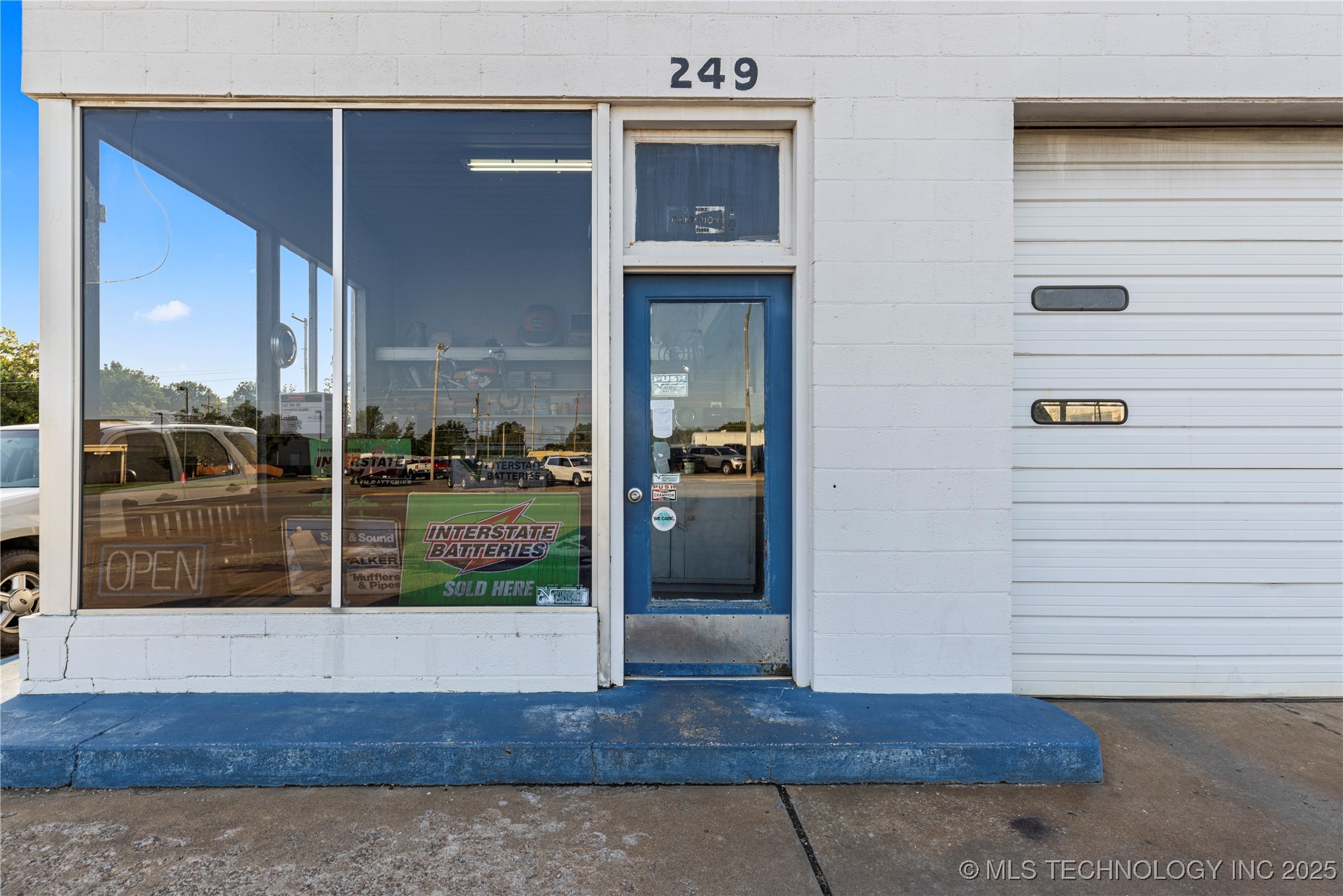 249 S Wilson Property Photo 2