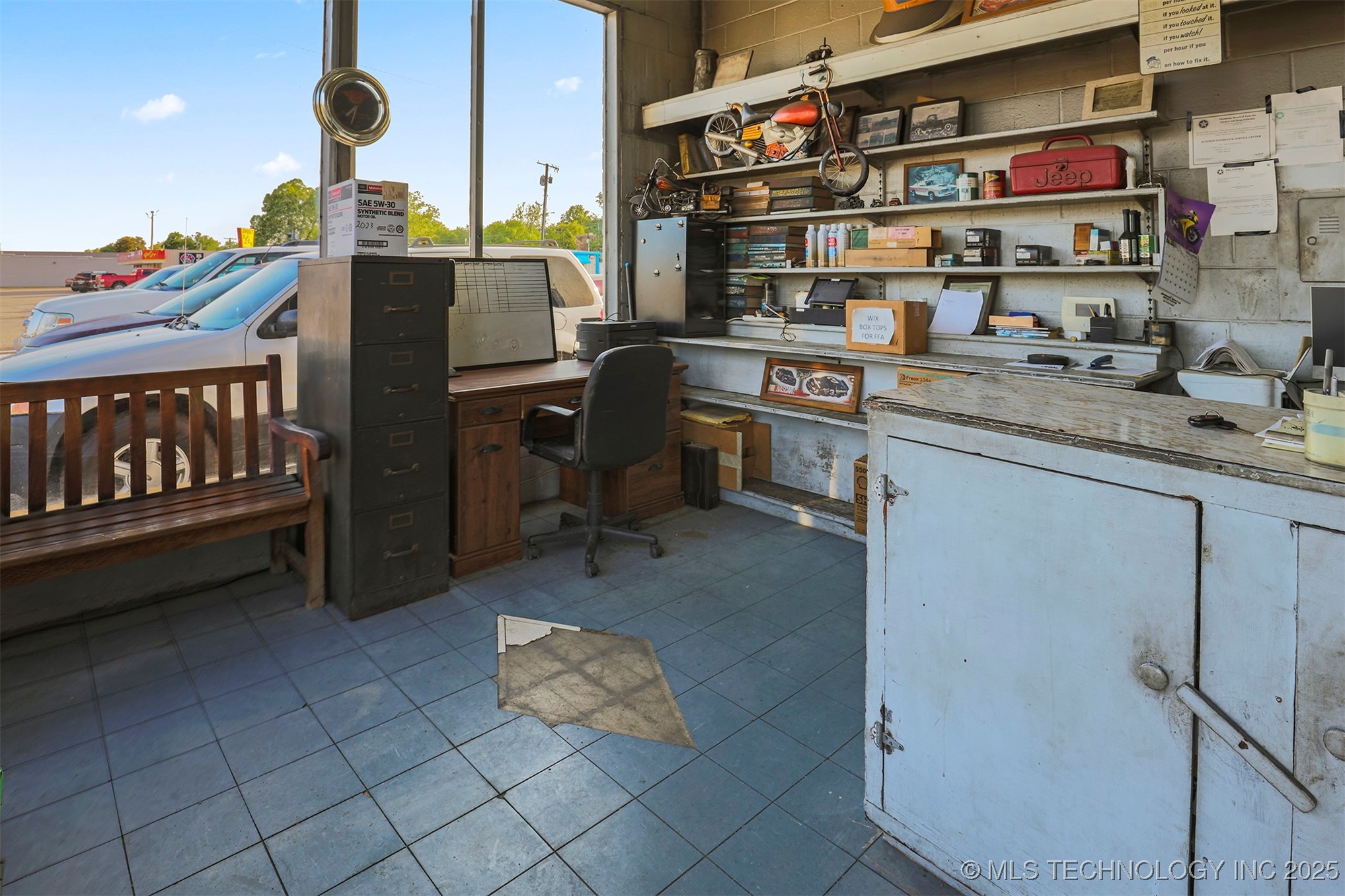 249 S Wilson Property Photo 12