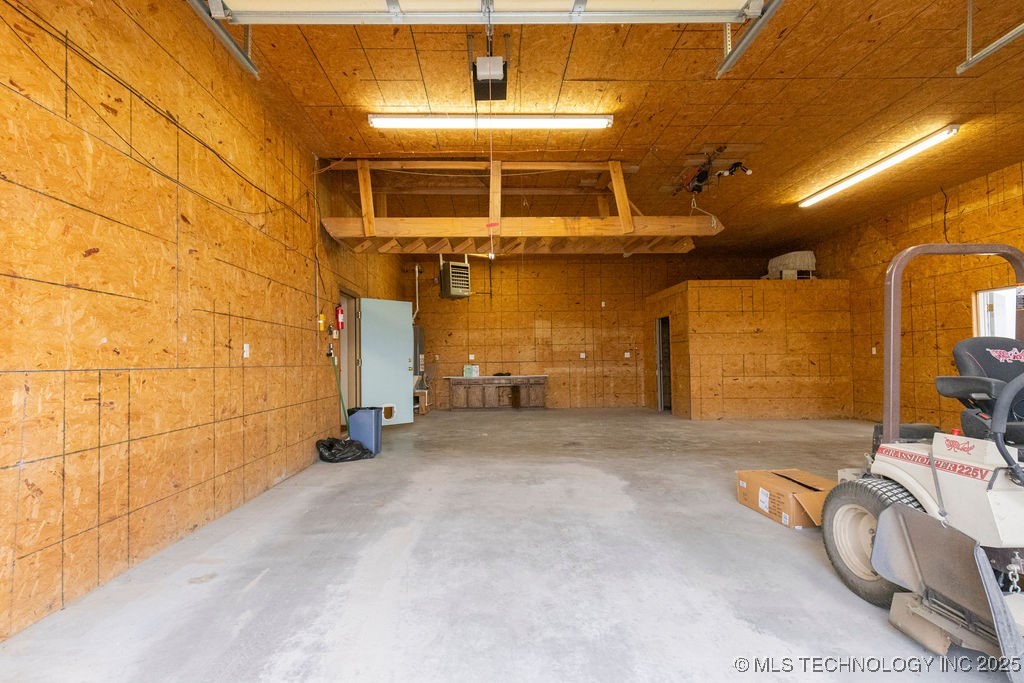 438929 E 230 Road Property Photo 27