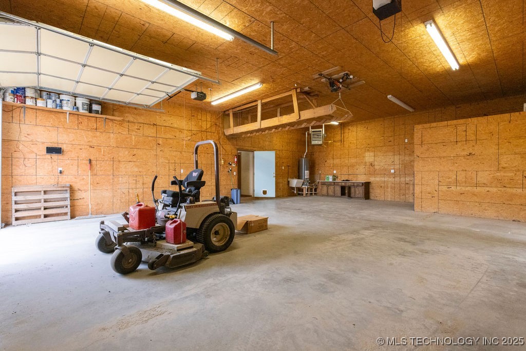 438929 E 230 Road Property Photo 28