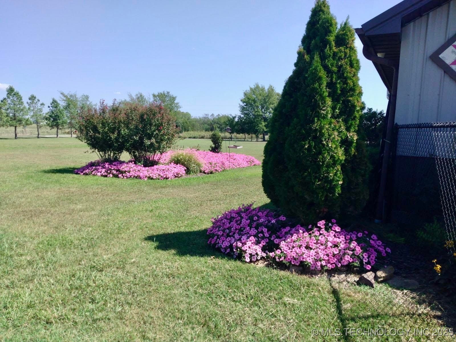 438929 E 230 Road Property Photo 33