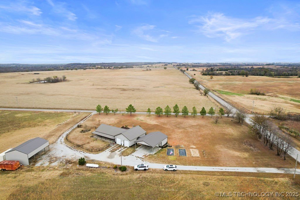 438929 E 230 Road Property Photo 38