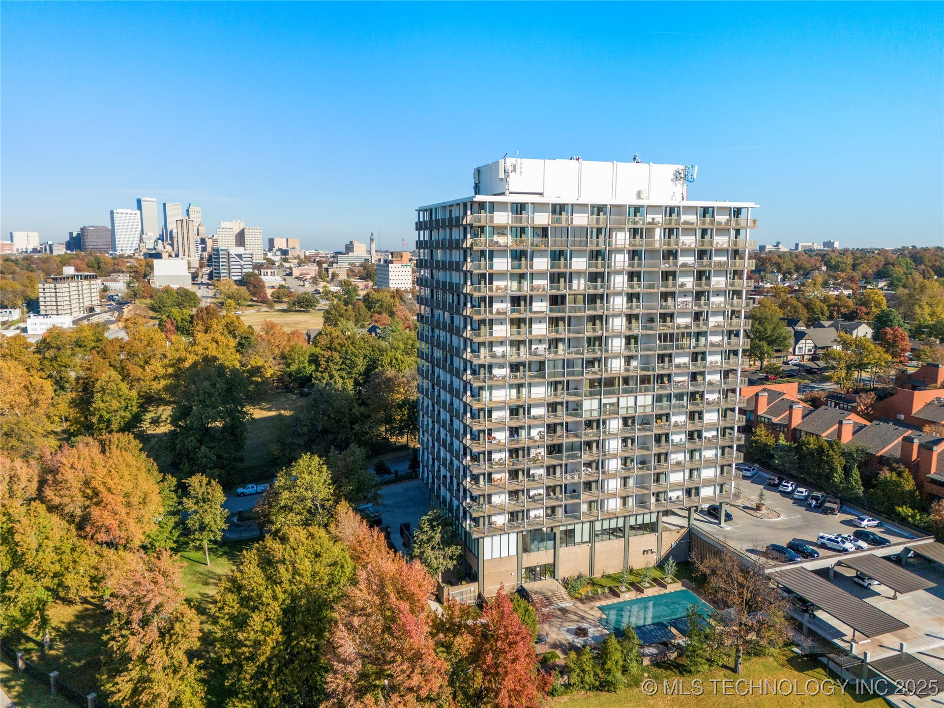 2300 Riverside Condos Riverside Drive Iii Amd Real Estate Listings Main Image