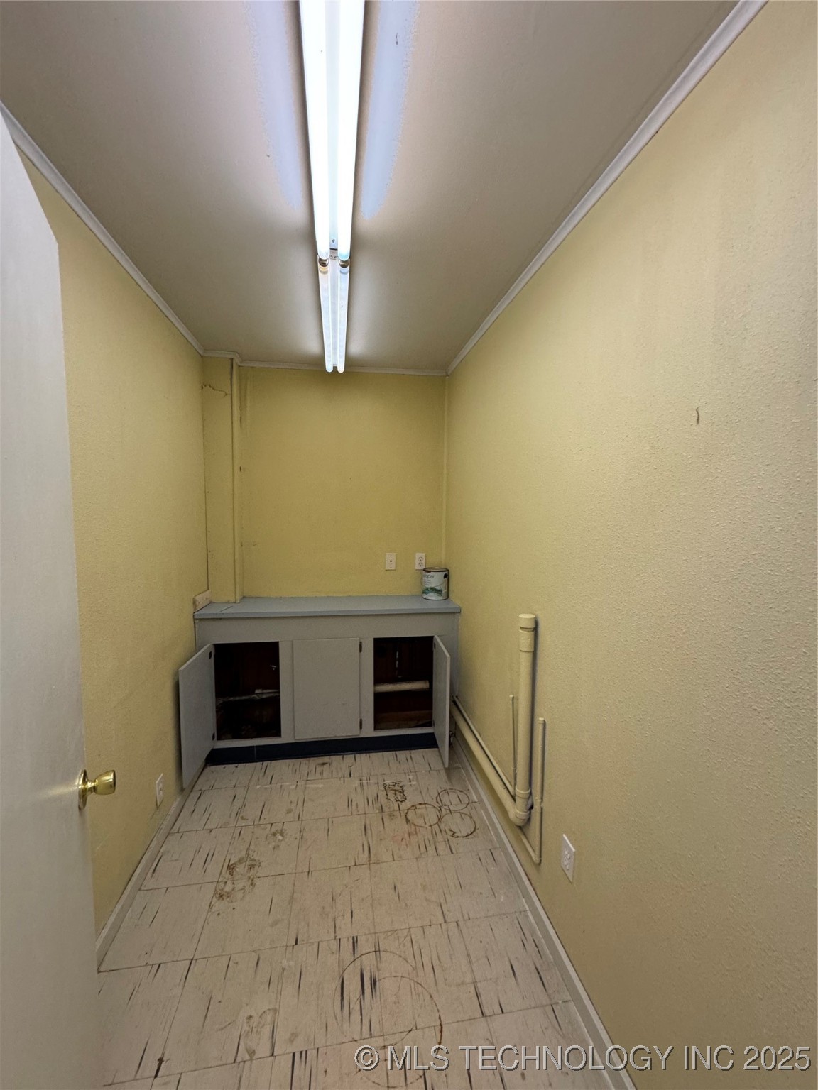 139 Se Cholwell Avenue Property Photo 11