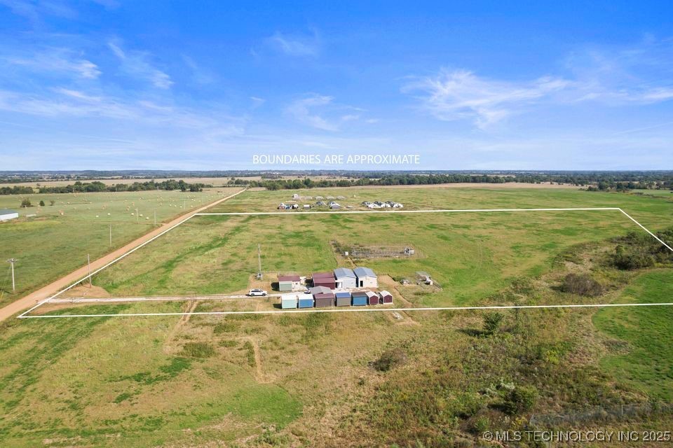 21456 S 4440 Road Property Photo 2