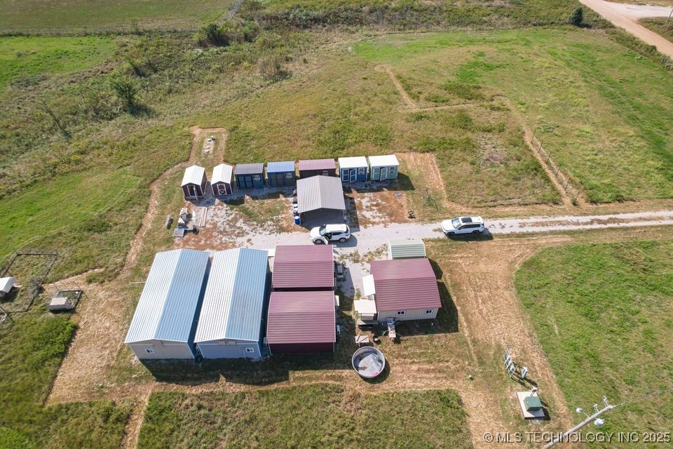 21456 S 4440 Road Property Photo 3