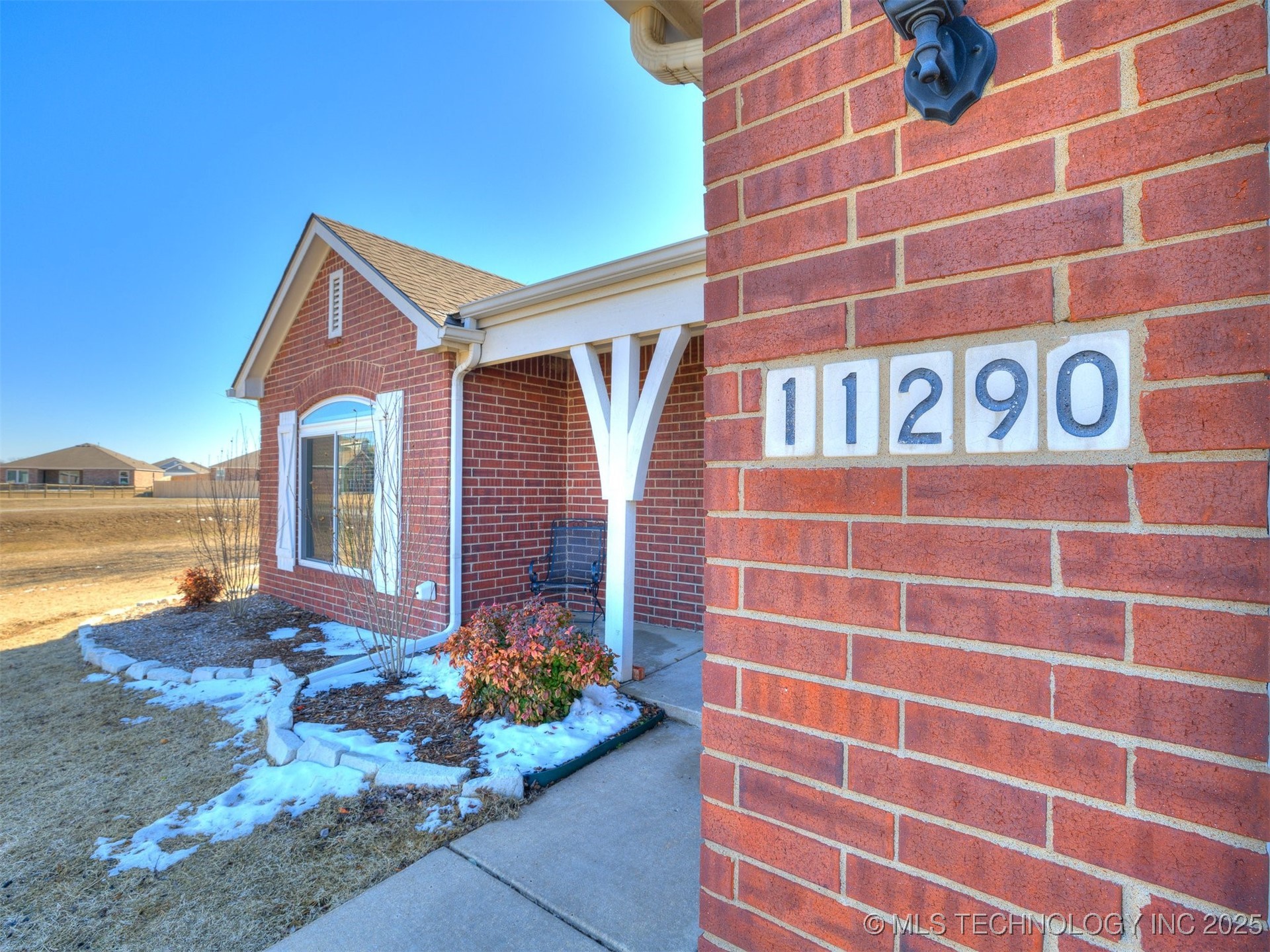 11290 S 274th East Avenue Property Photo 4