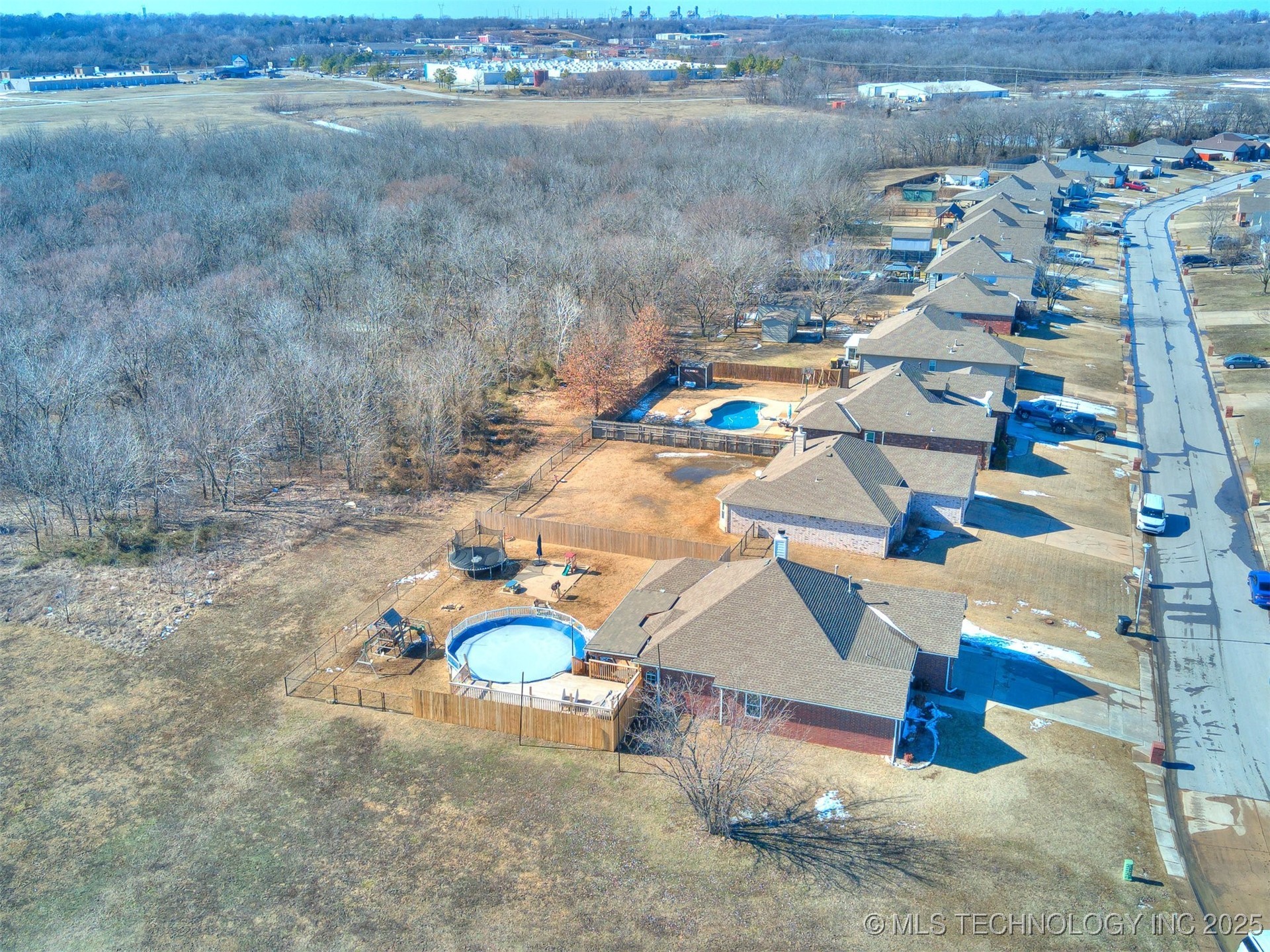 11290 S 274th East Avenue Property Photo 48