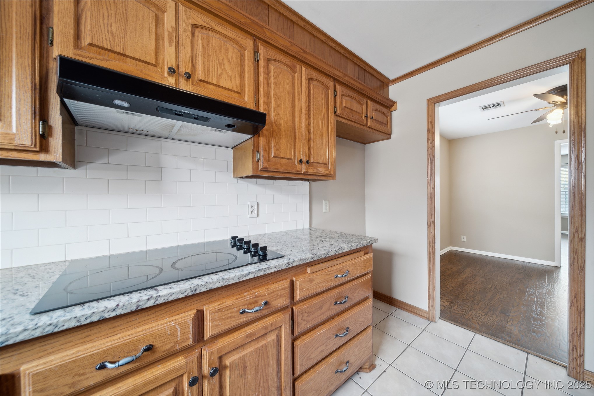 6931 E 16th Street Property Photo 15