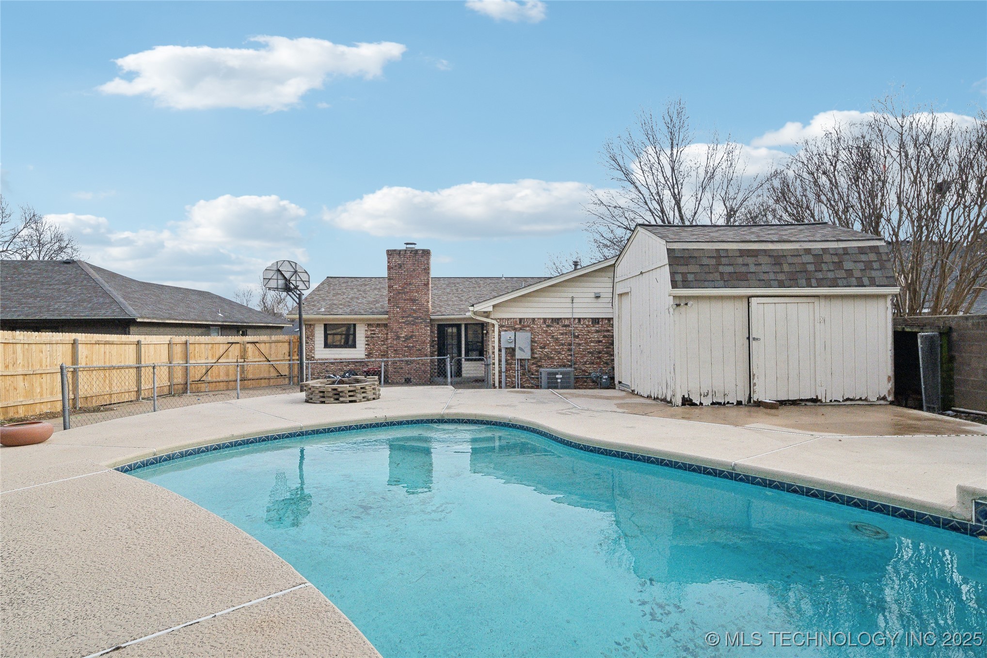 6931 E 16th Street Property Photo 24
