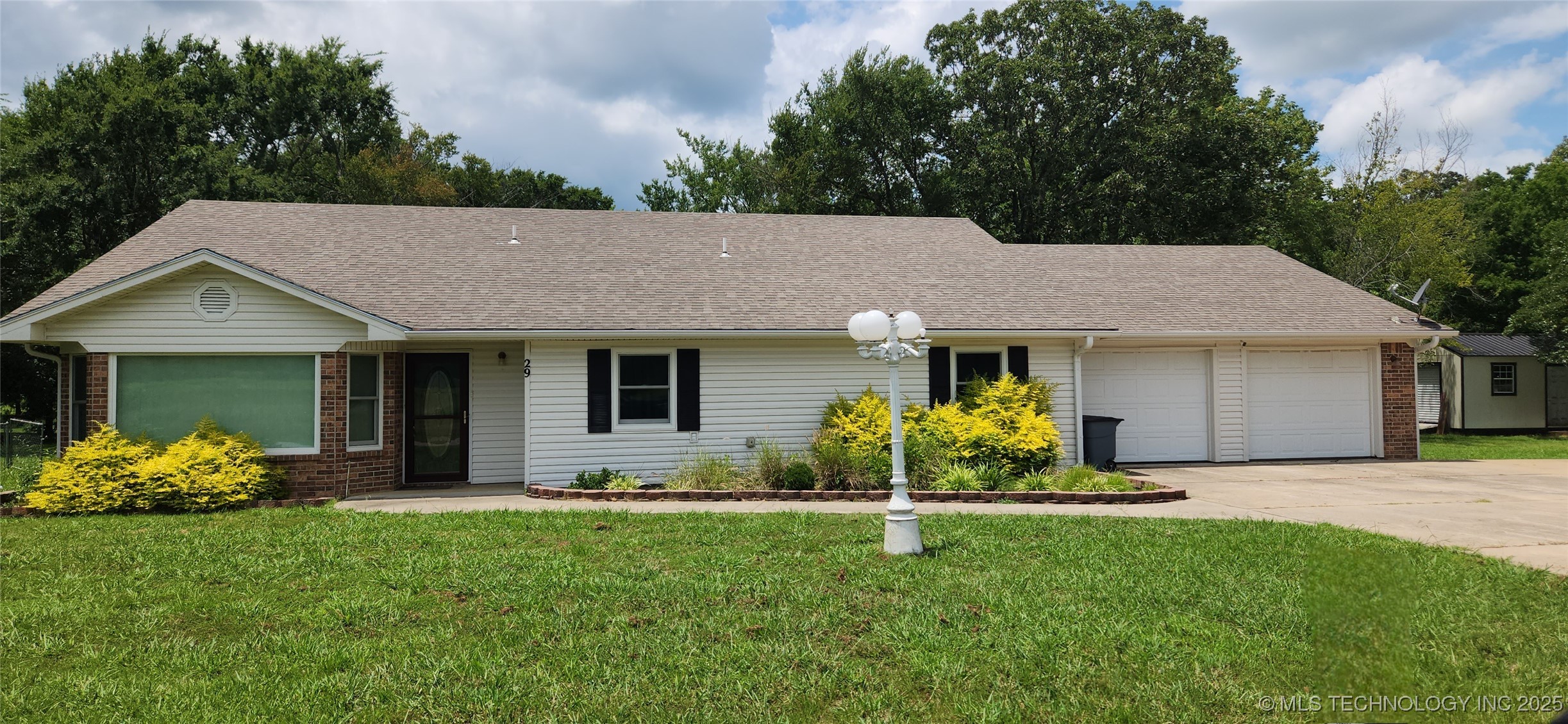 29 Pickle Lane Property Photo