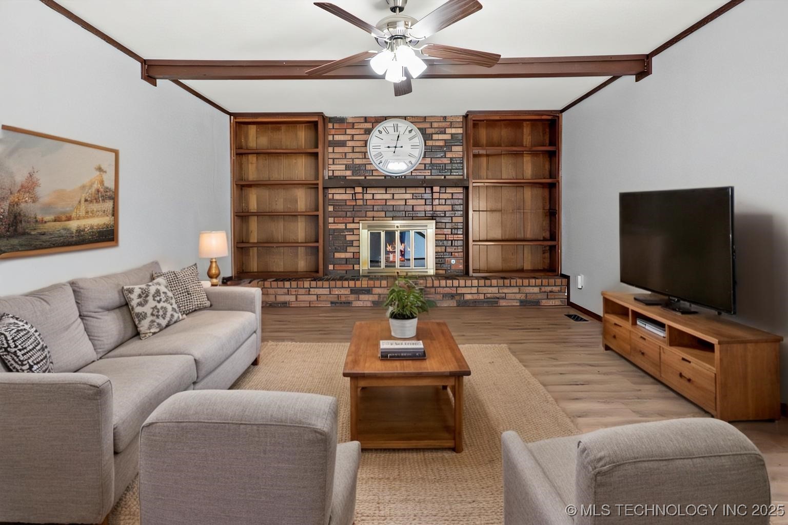 1117 W Decatur Place Property Photo 10