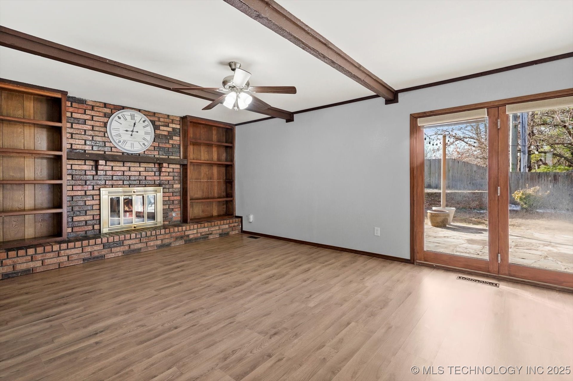 1117 W Decatur Place Property Photo 11