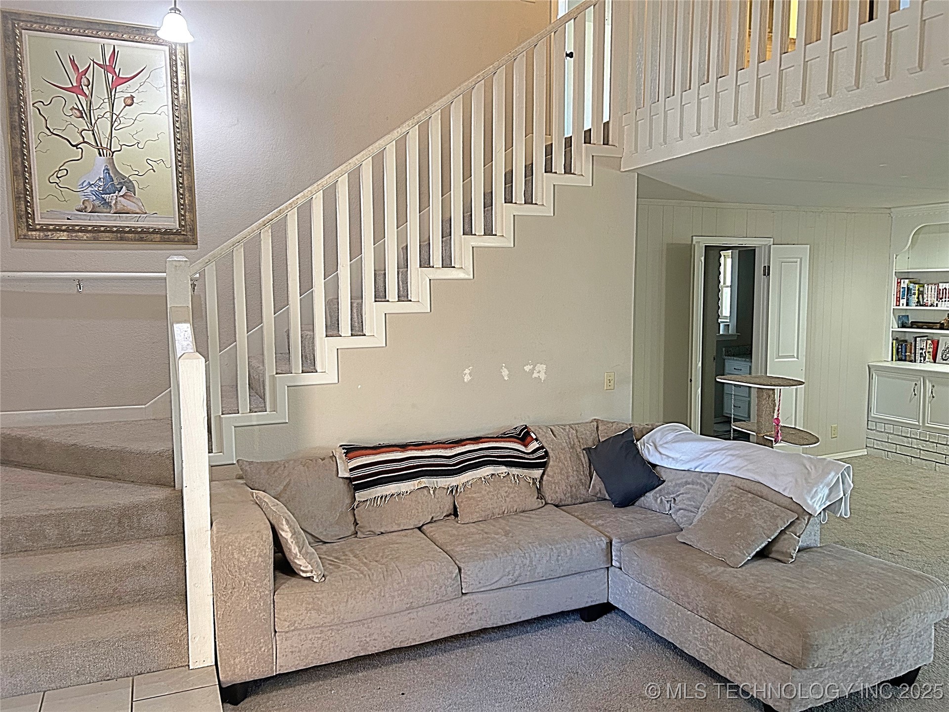 2625 W Fort Worth Place Property Photo 4