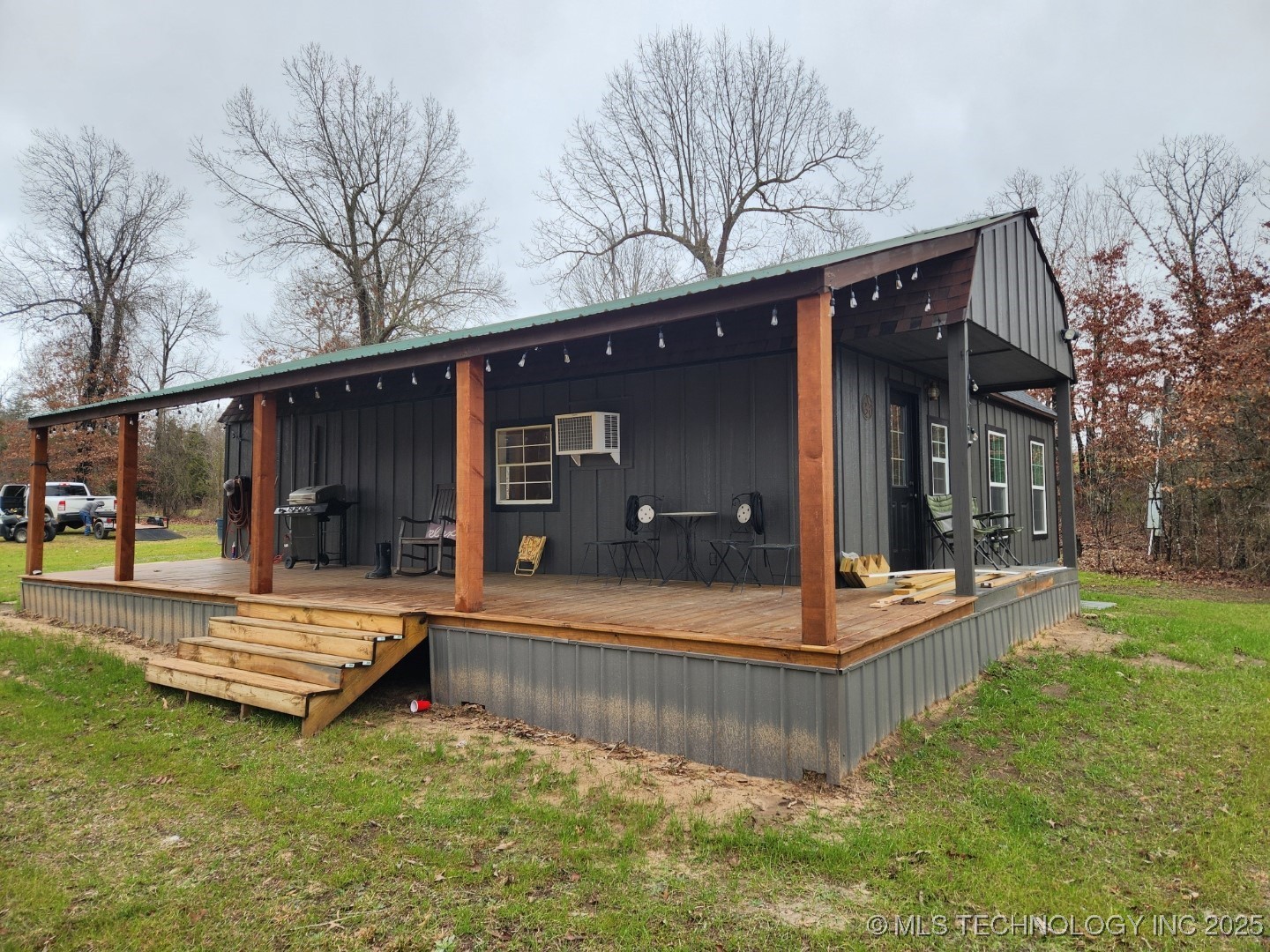 64 N 4180 Road Property Photo 2