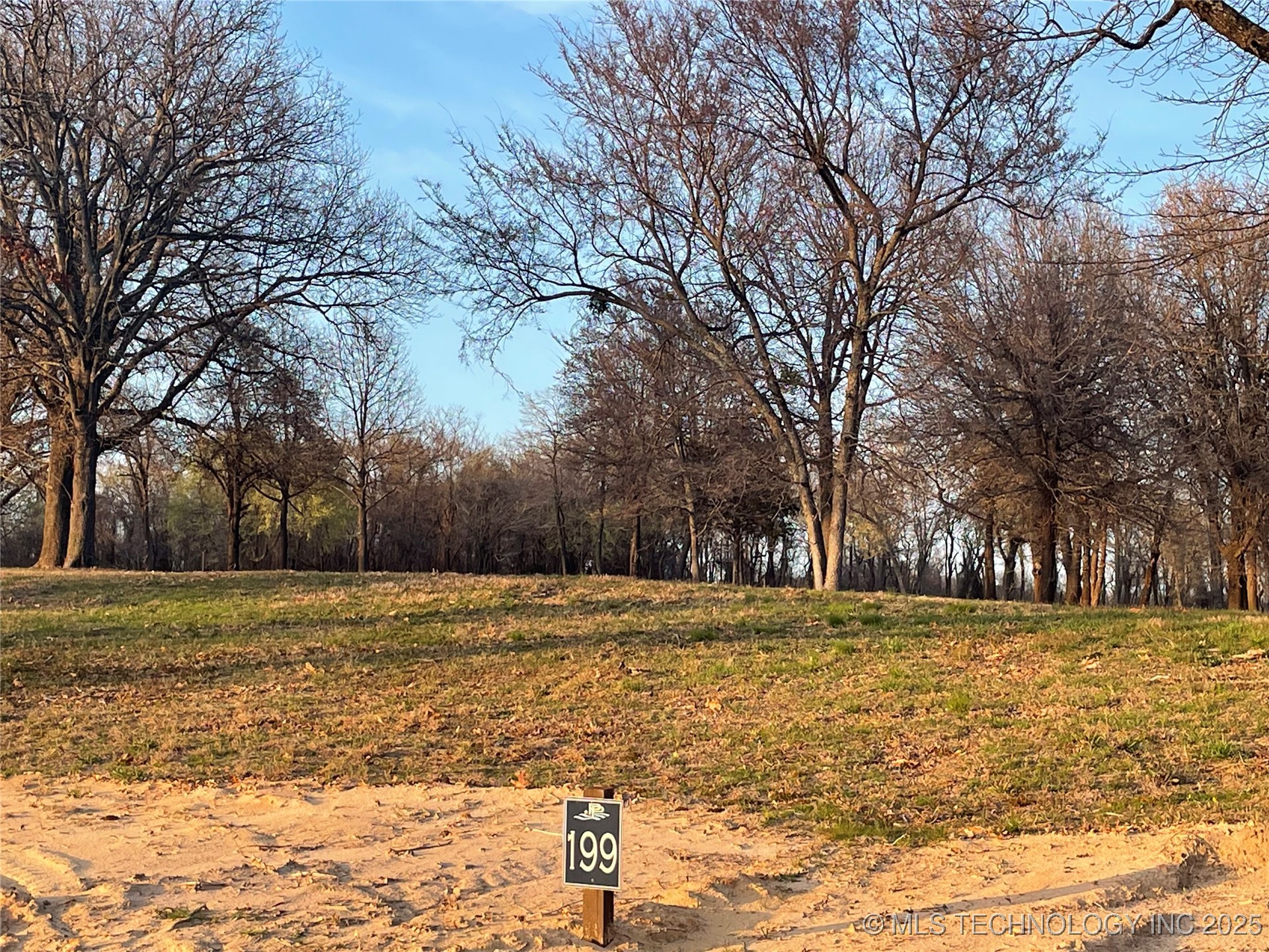 199 Patriot Pointe Property Photo 7